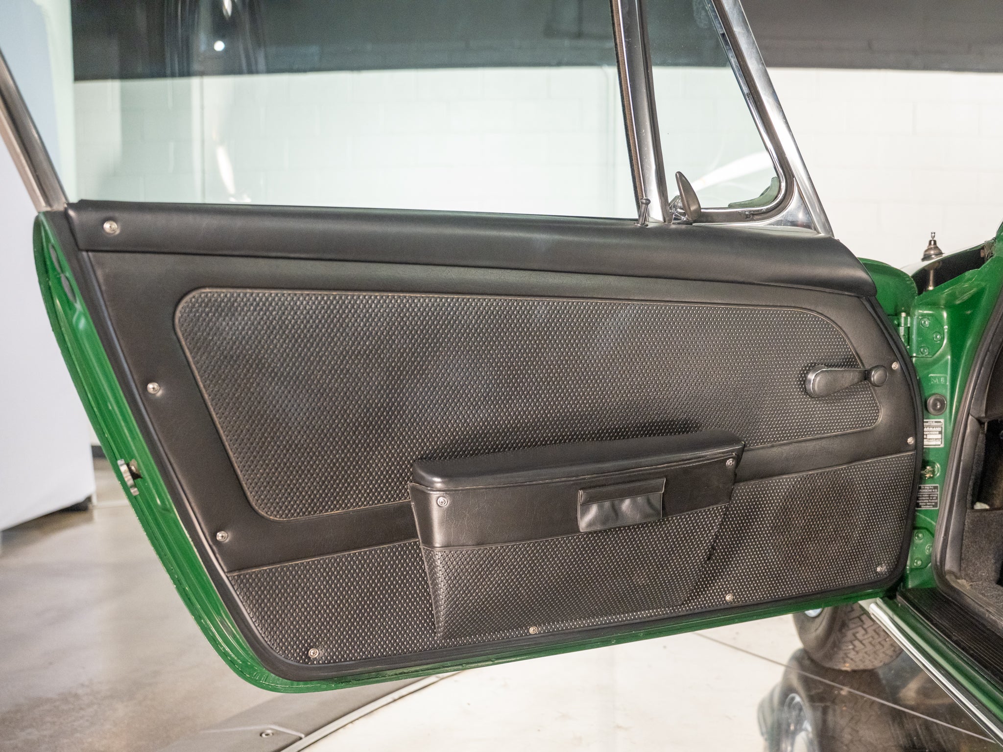 1968 Porsche 911 2.0 Karmann