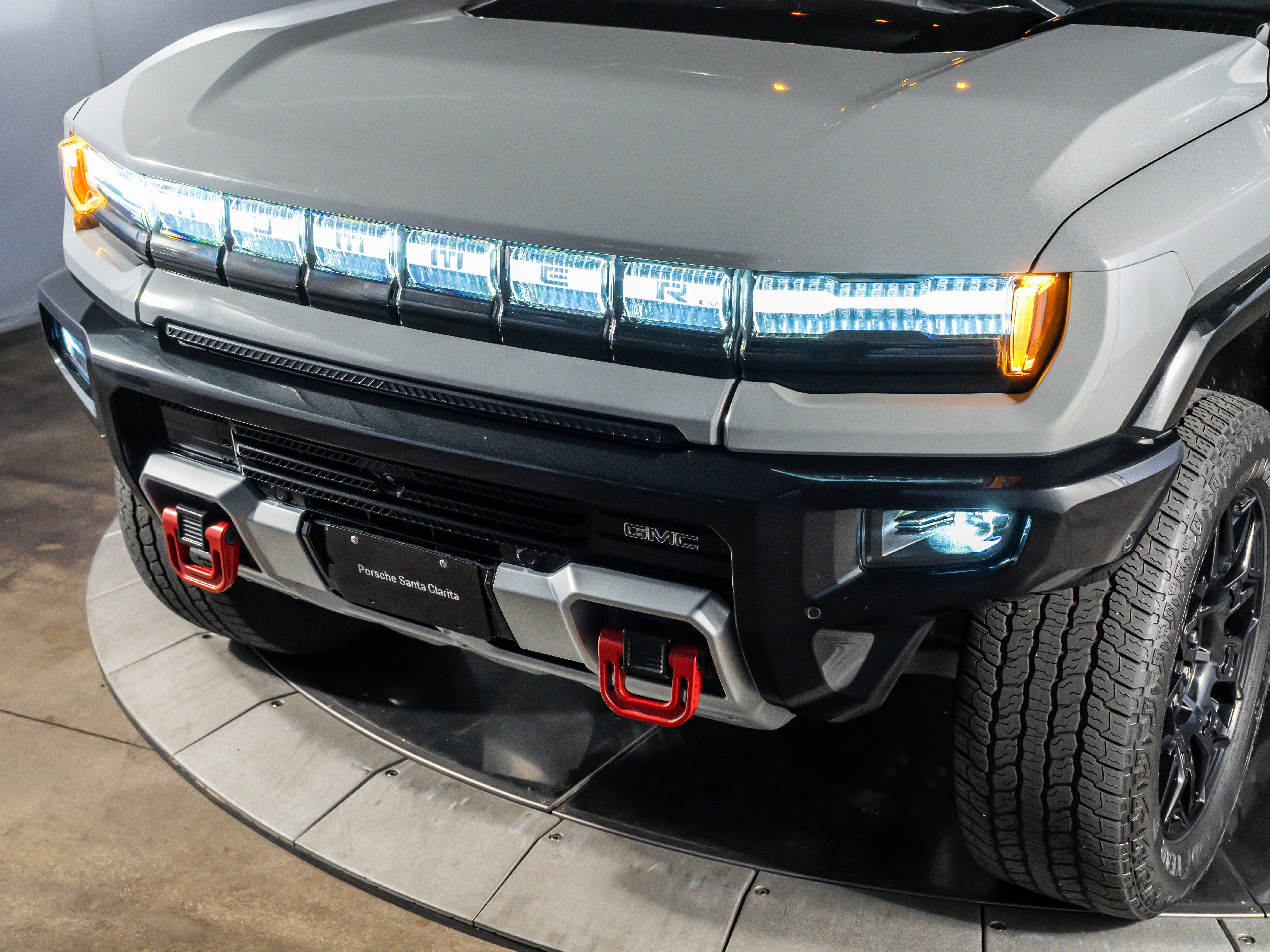 2024 GMC HUMMER EV SUV 2X