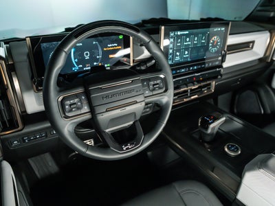 2024 GMC HUMMER EV SUV 2X