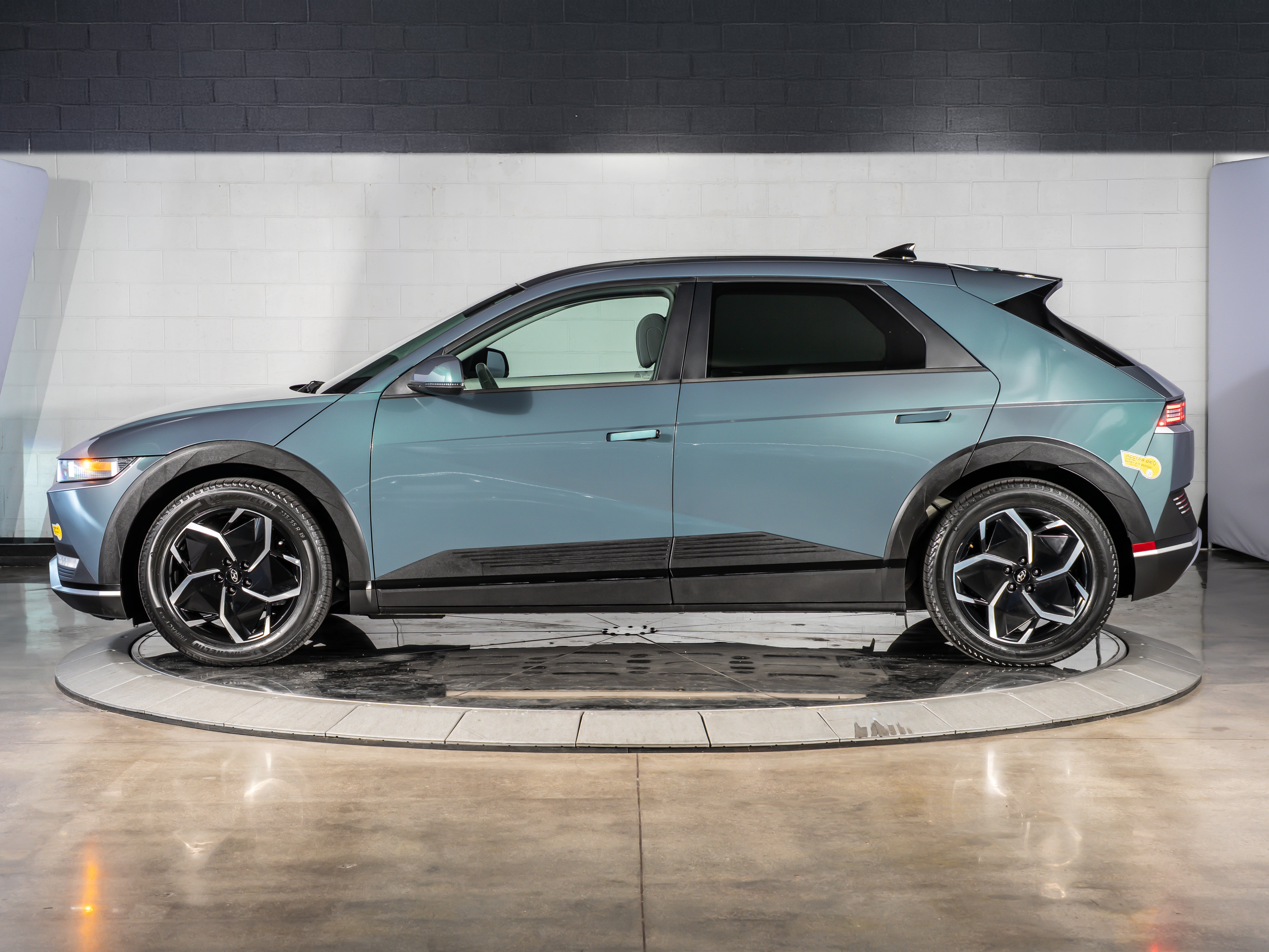 2022 Hyundai IONIQ 5 SE