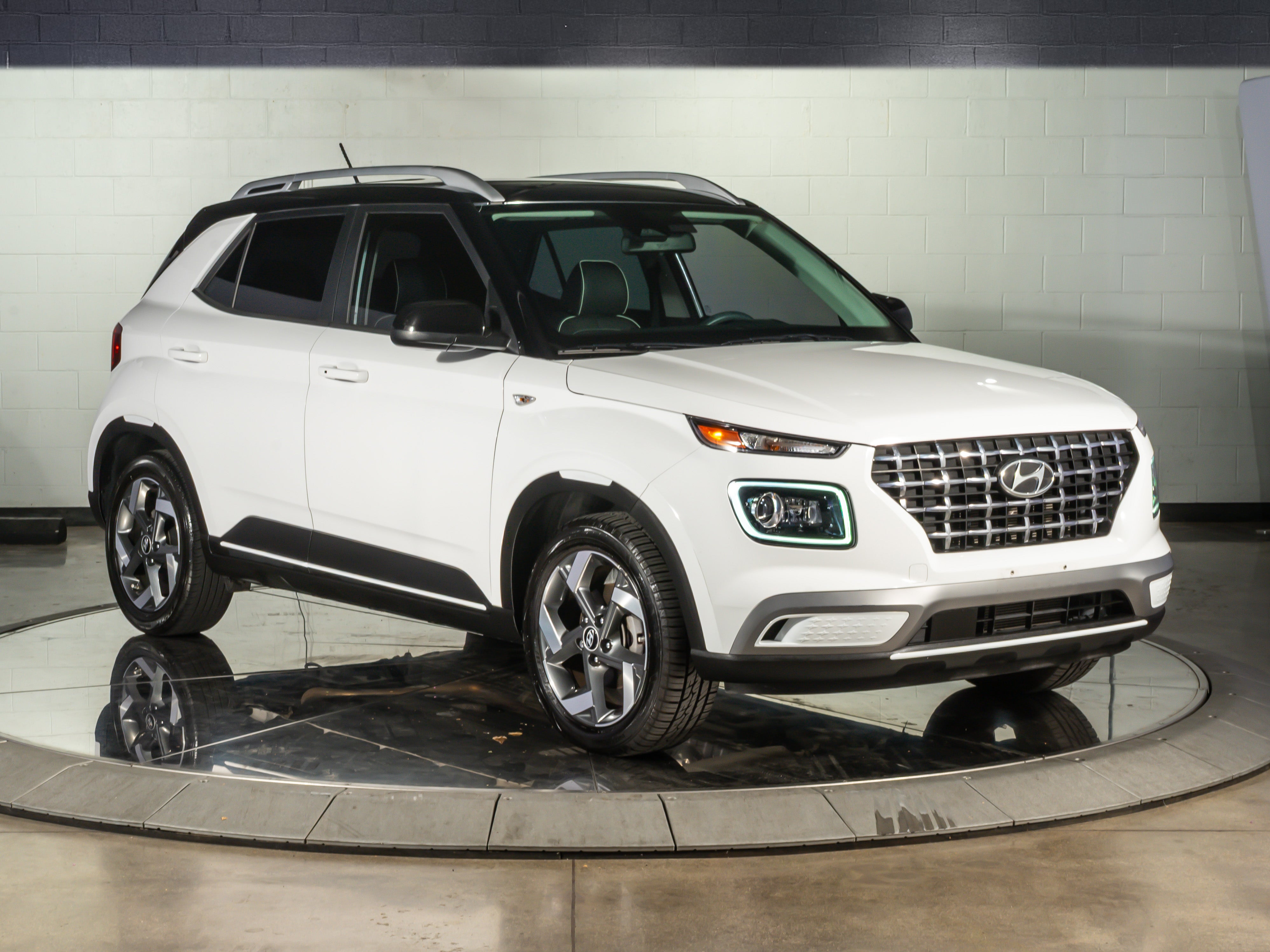 2023 Hyundai Venue Limited