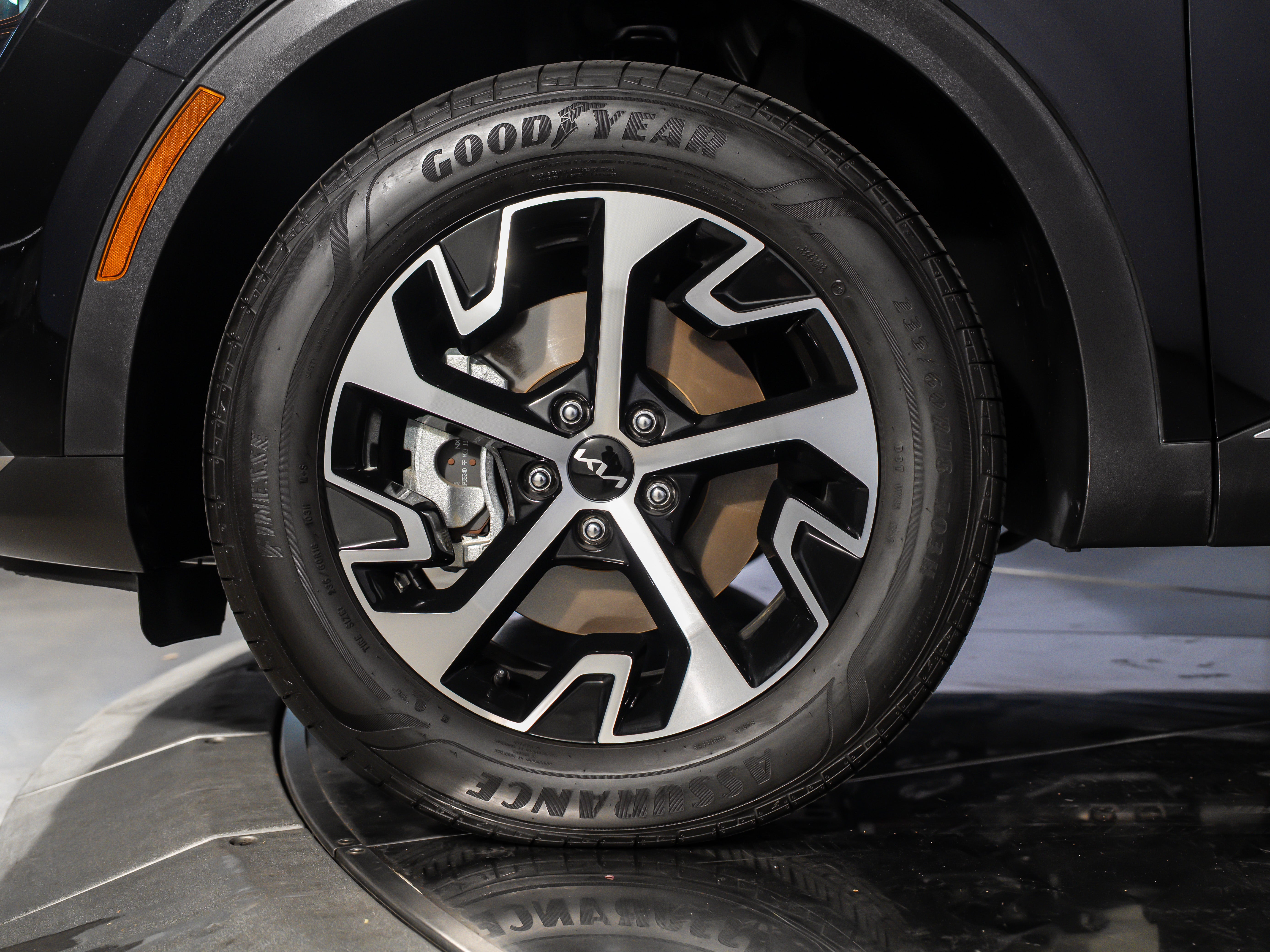 2024 Kia Sportage Hybrid EX