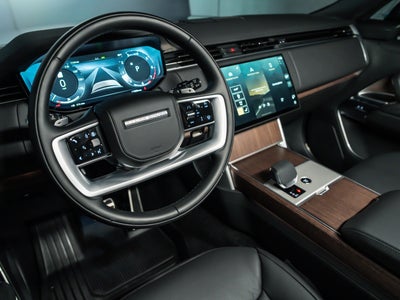 2026 Land Rover Range Rover P400 SE