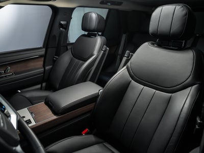 2026 Land Rover Range Rover P400 SE