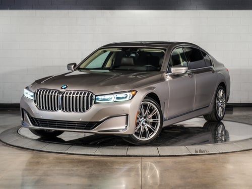 2021 BMW 740i 740i