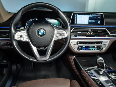 2021 BMW 740i 740i