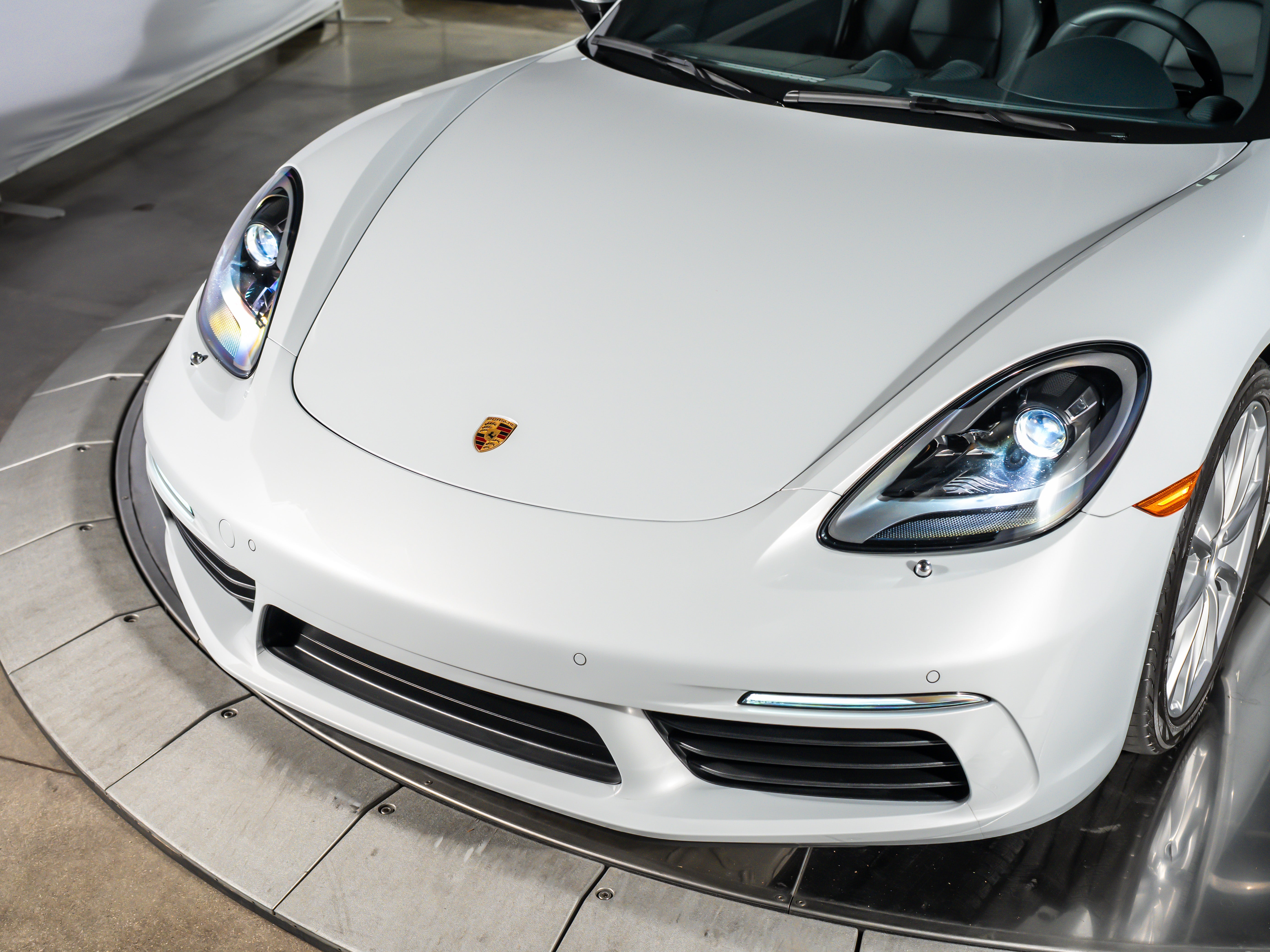 2025 Porsche 718 Cayman Base