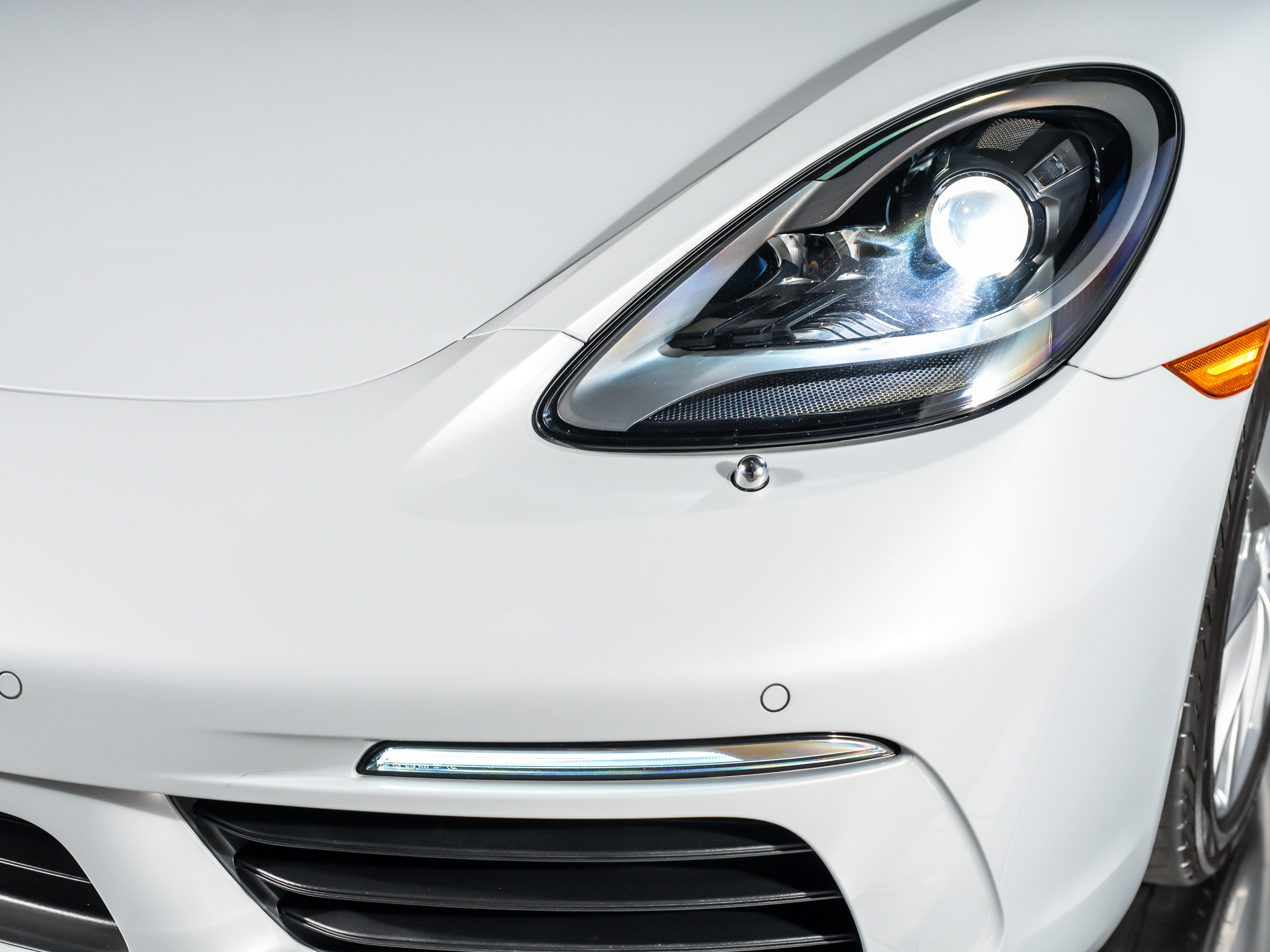 2025 Porsche 718 Cayman Base