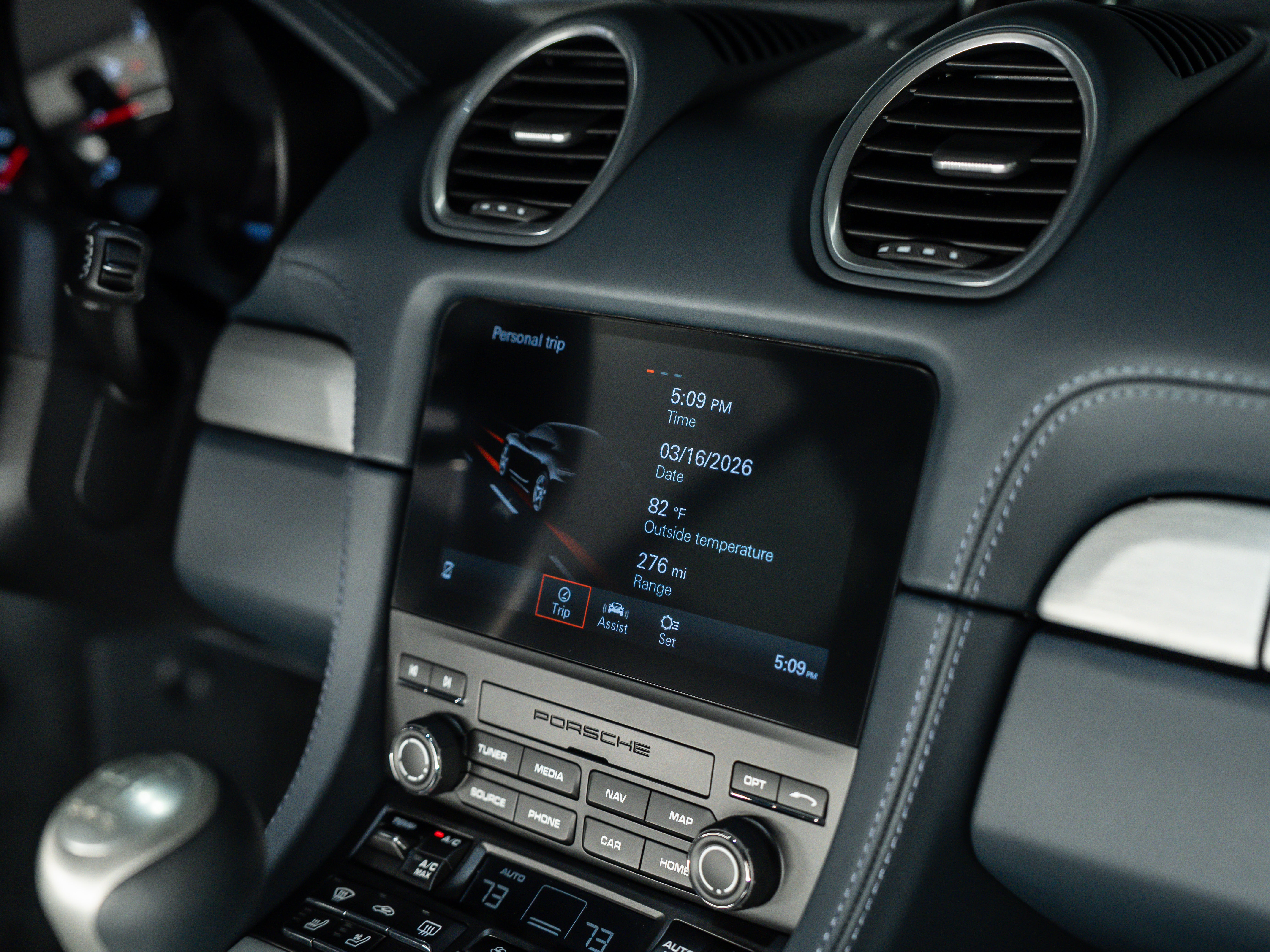 2025 Porsche 718 Cayman Base