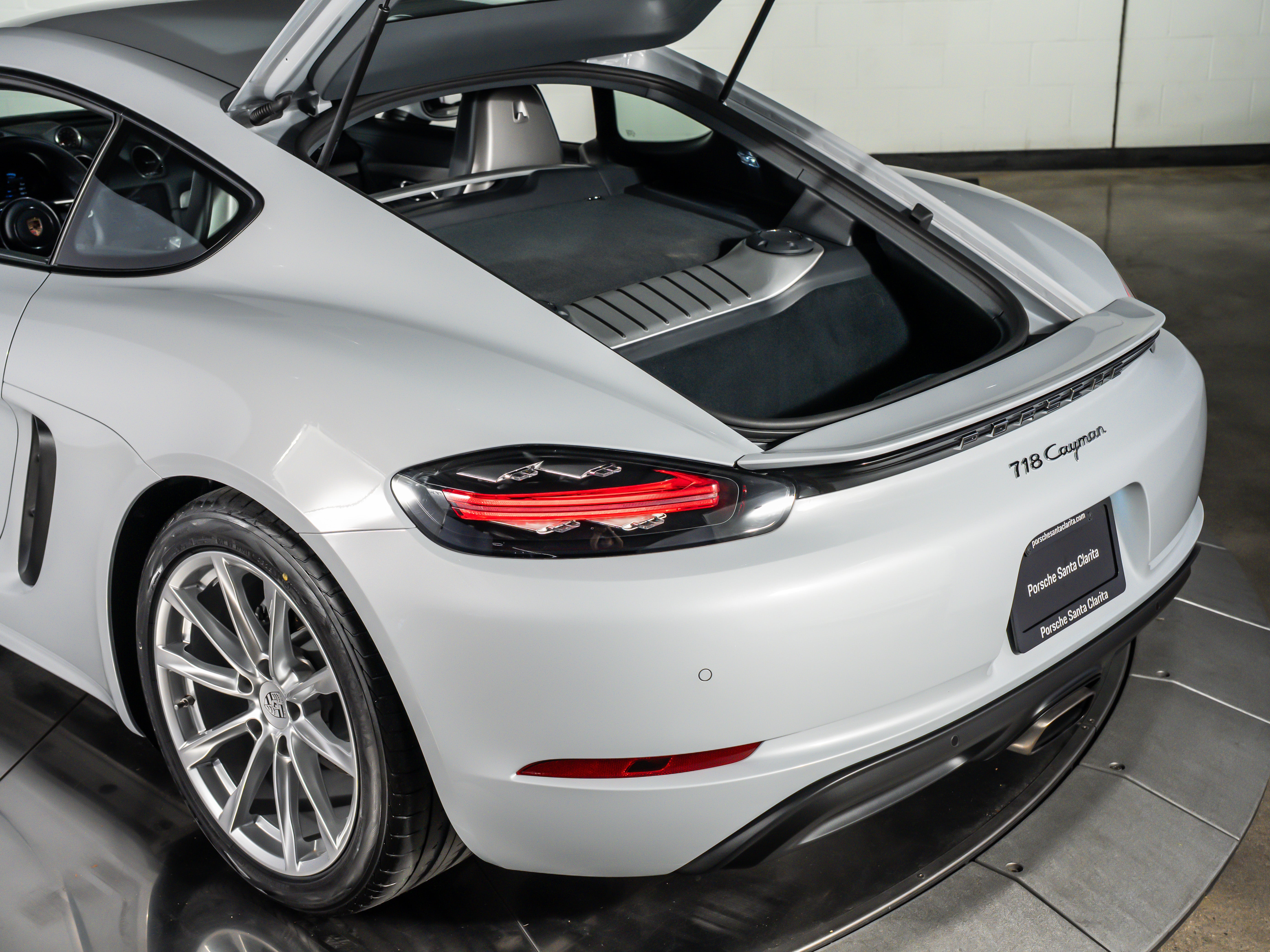 2025 Porsche 718 Cayman Base