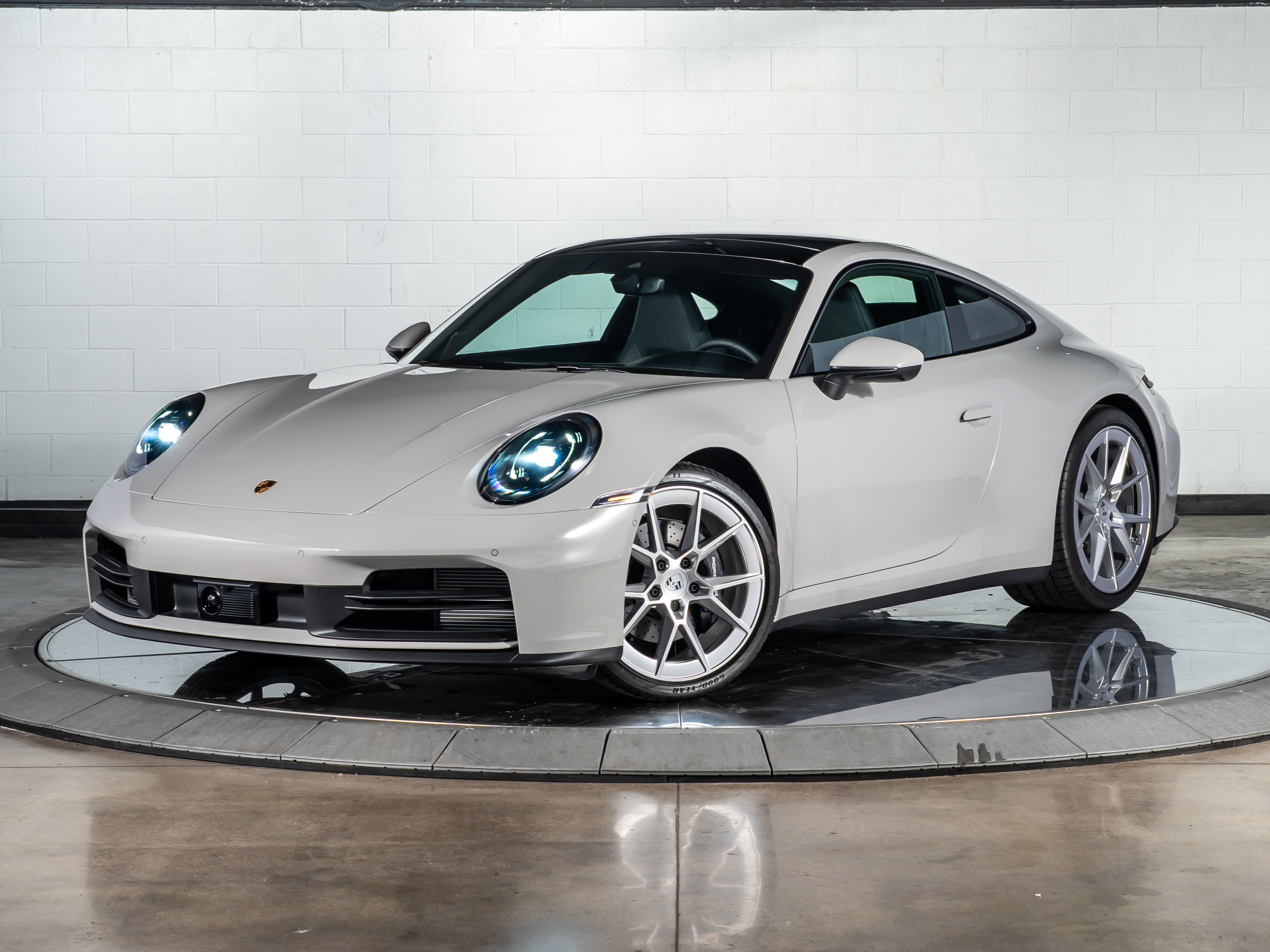2026 Porsche 911's photo