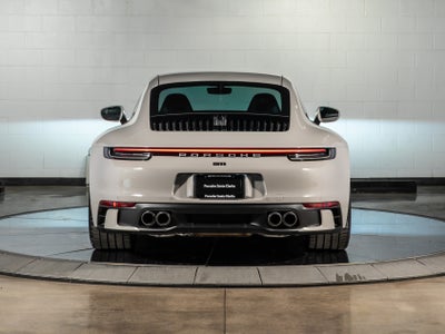 2024 Porsche 911 Carrera