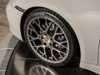 2024 Porsche 911 Carrera