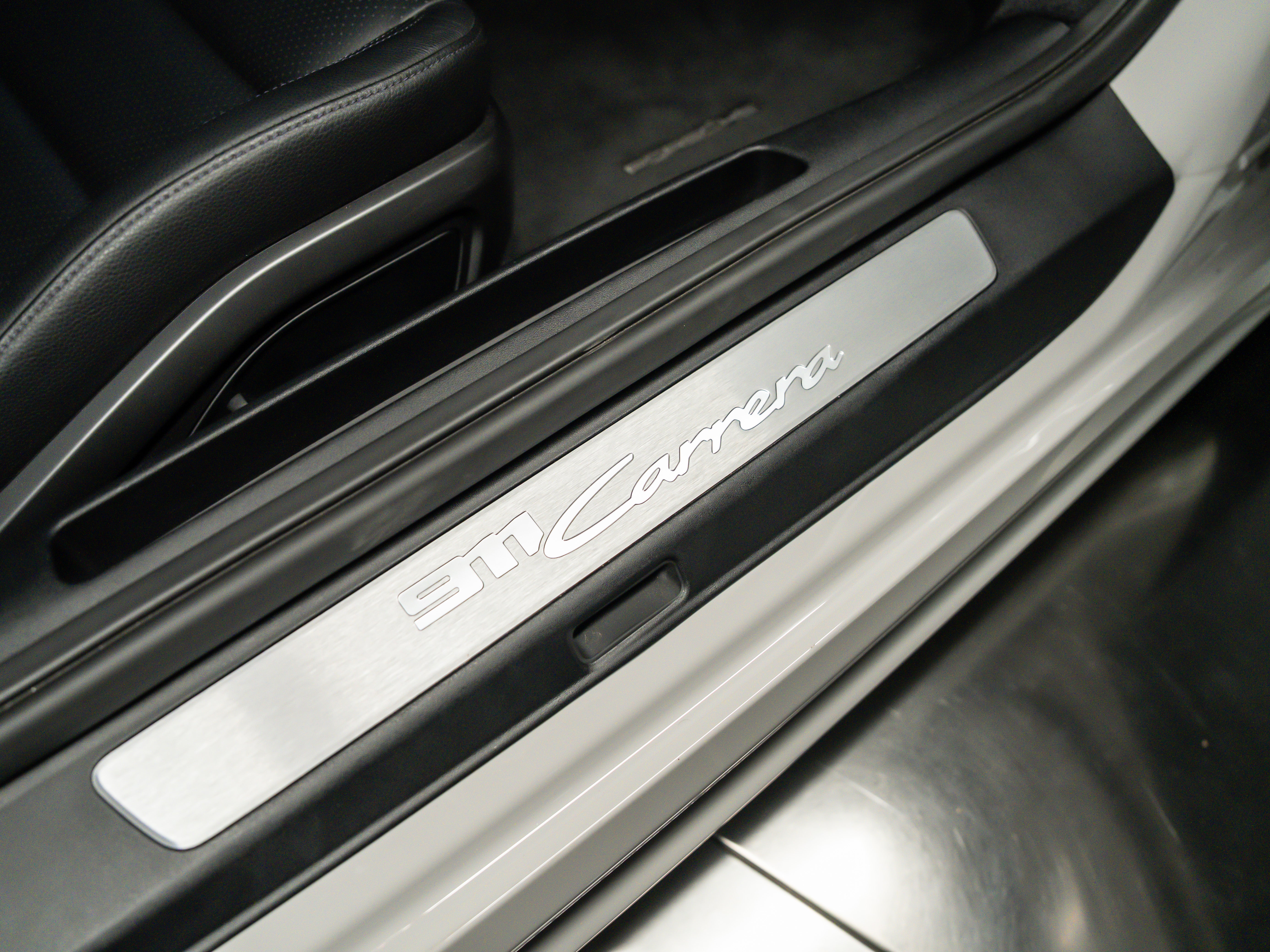 2024 Porsche 911 Carrera
