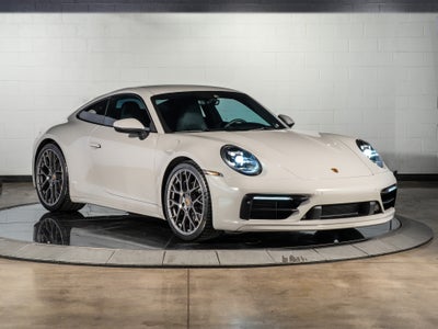 2024 Porsche 911 Carrera
