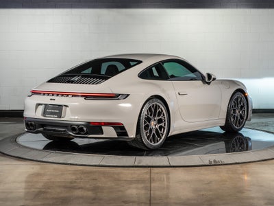 2024 Porsche 911 Carrera