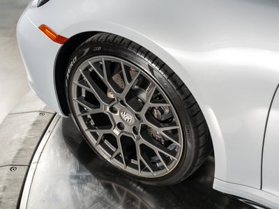 2024 Porsche 911 Carrera