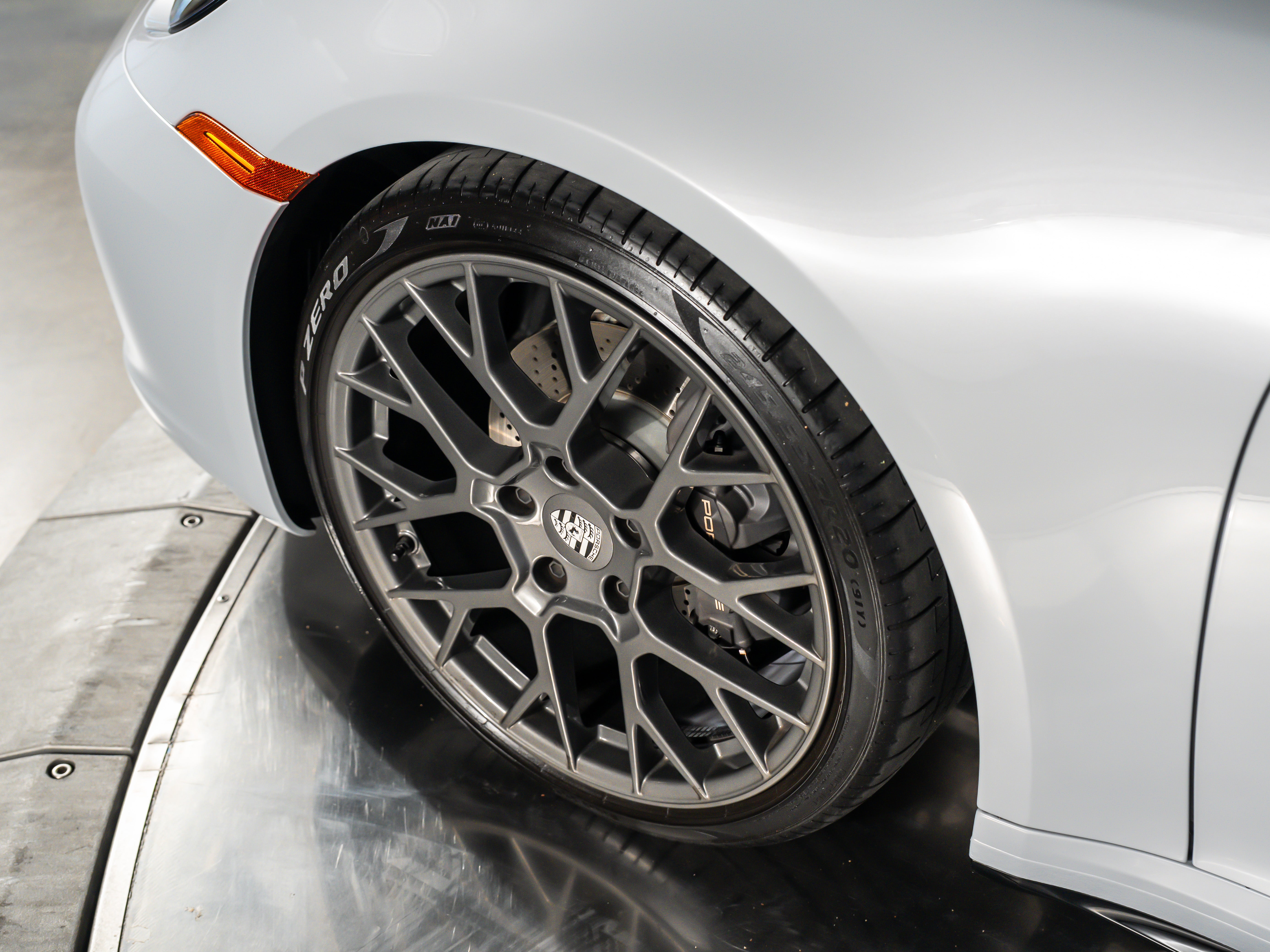 2024 Porsche 911 Carrera