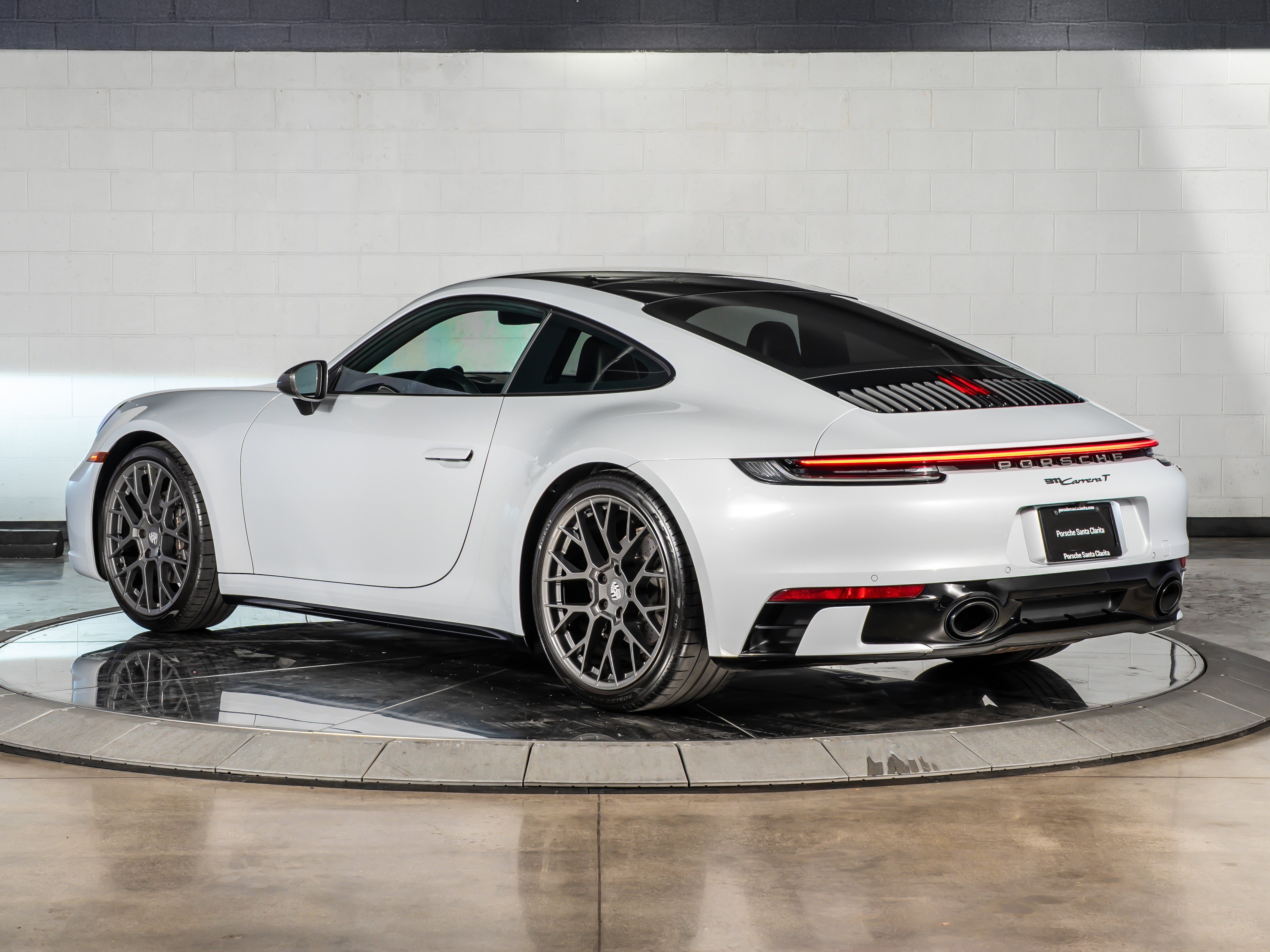 2024 Porsche 911 Carrera