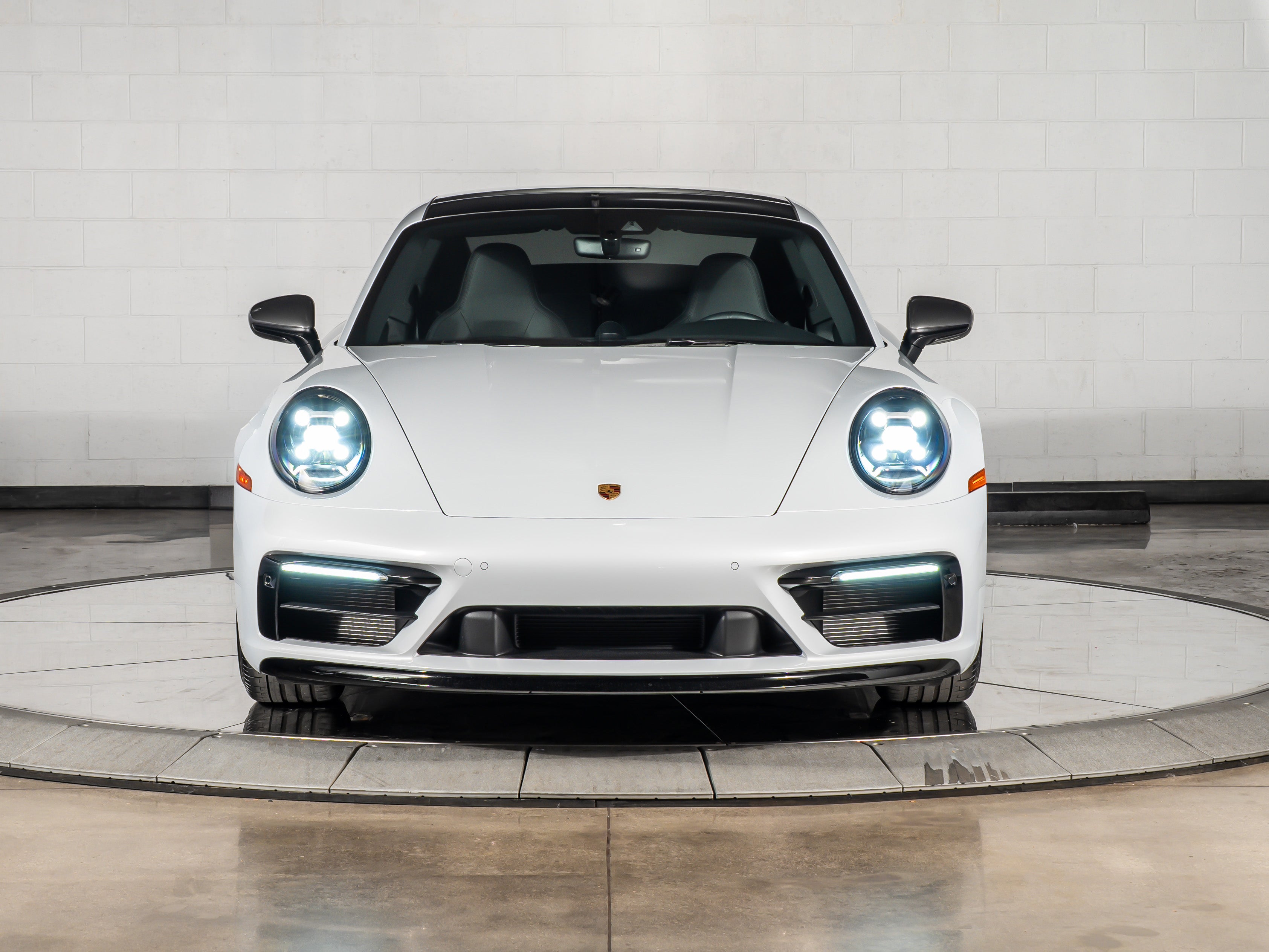 2024 Porsche 911 Carrera