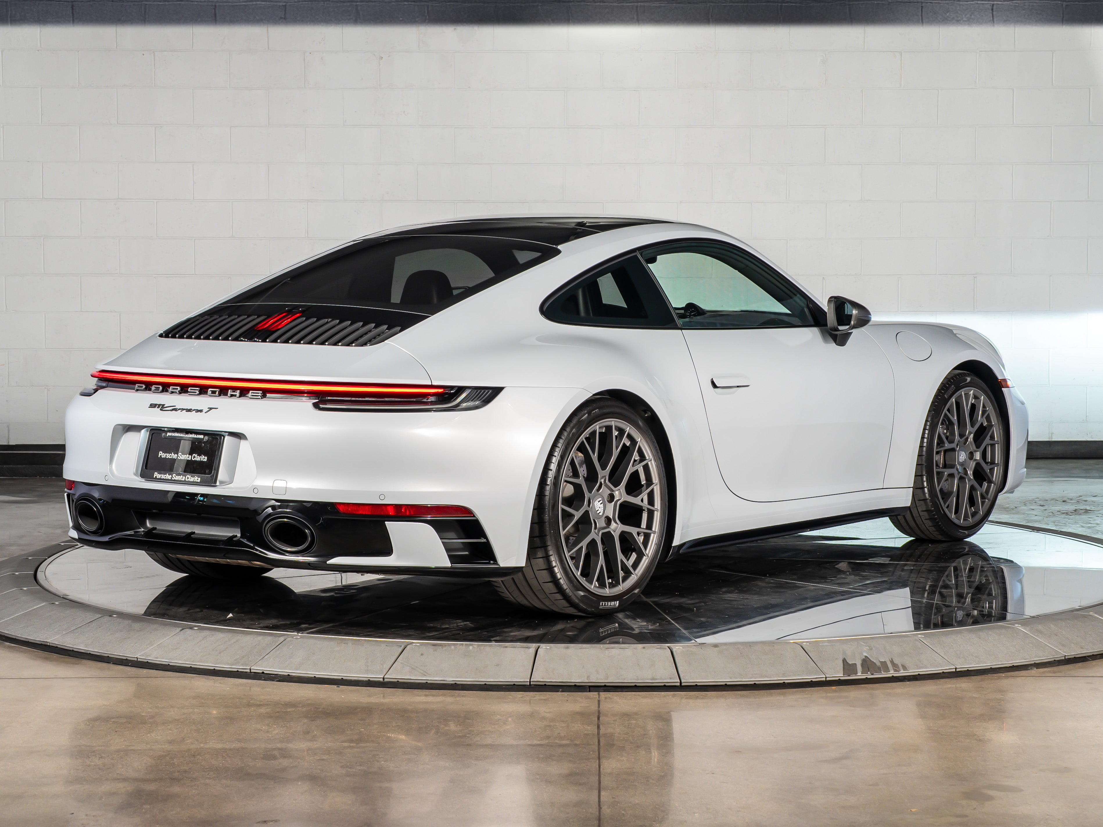 2024 Porsche 911 Carrera