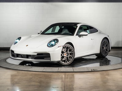 2025 Porsche 911 Carrera
