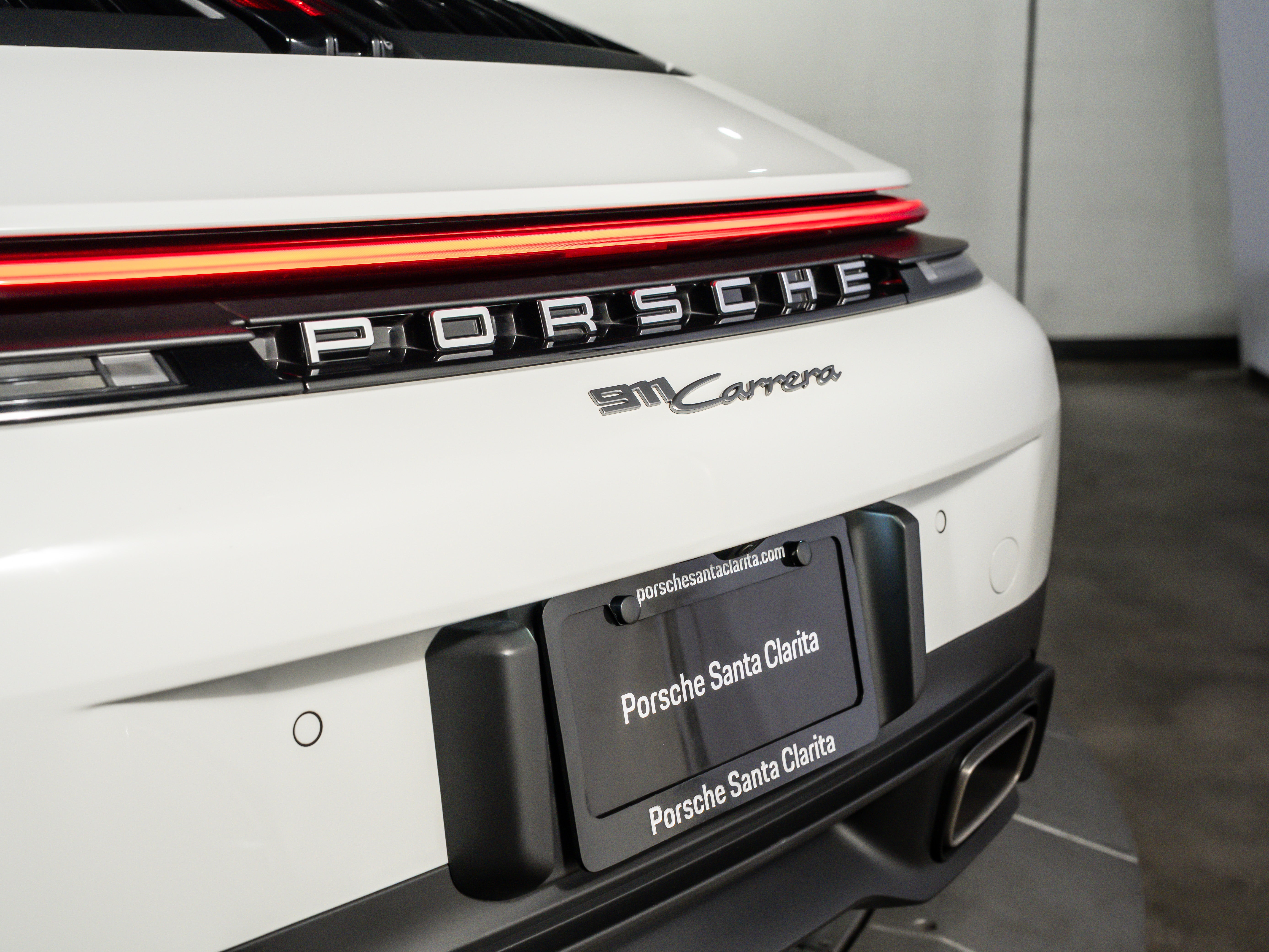 2025 Porsche 911 Carrera