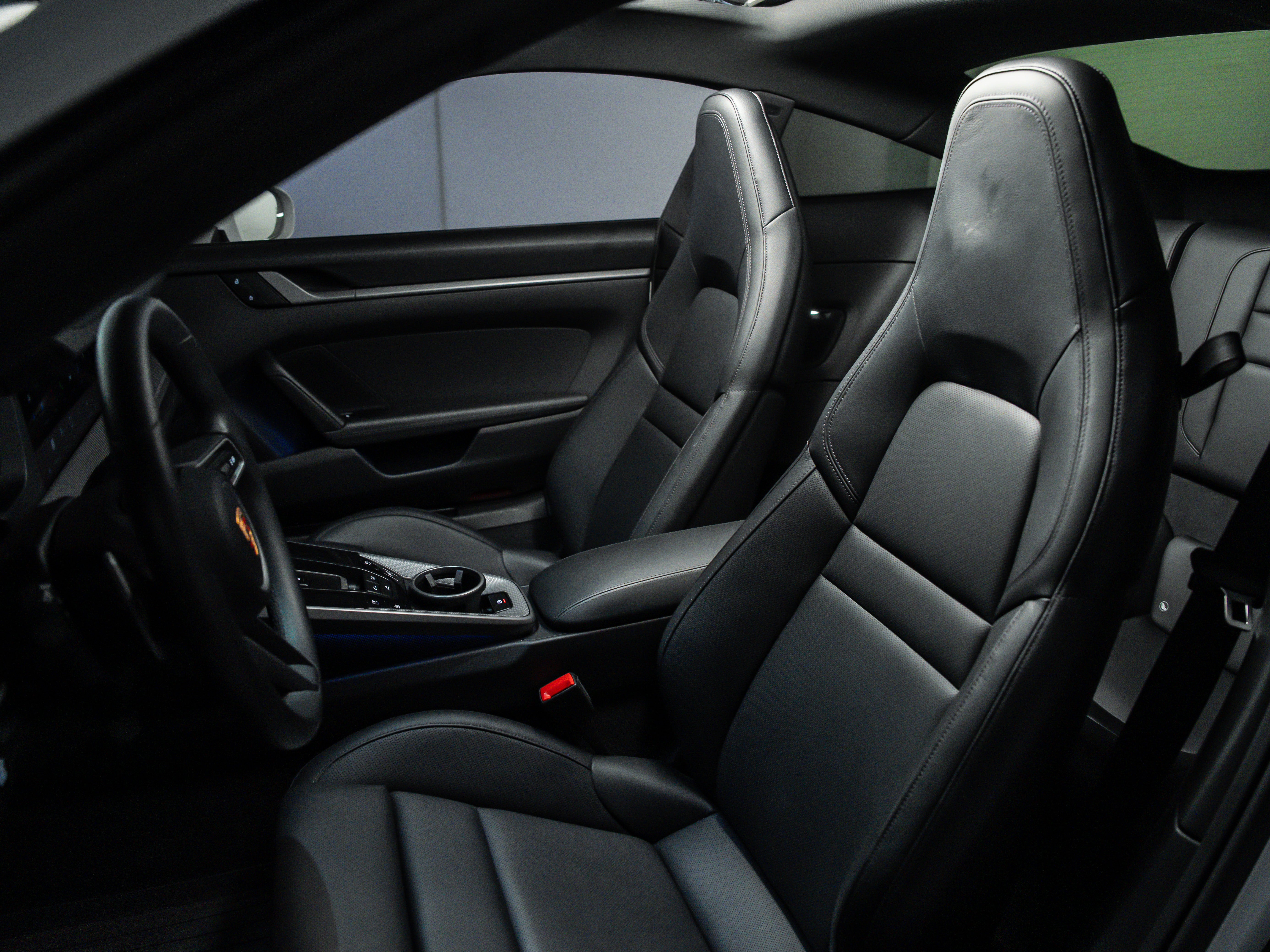 2025 Porsche 911 Carrera