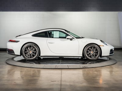 2025 Porsche 911 Carrera