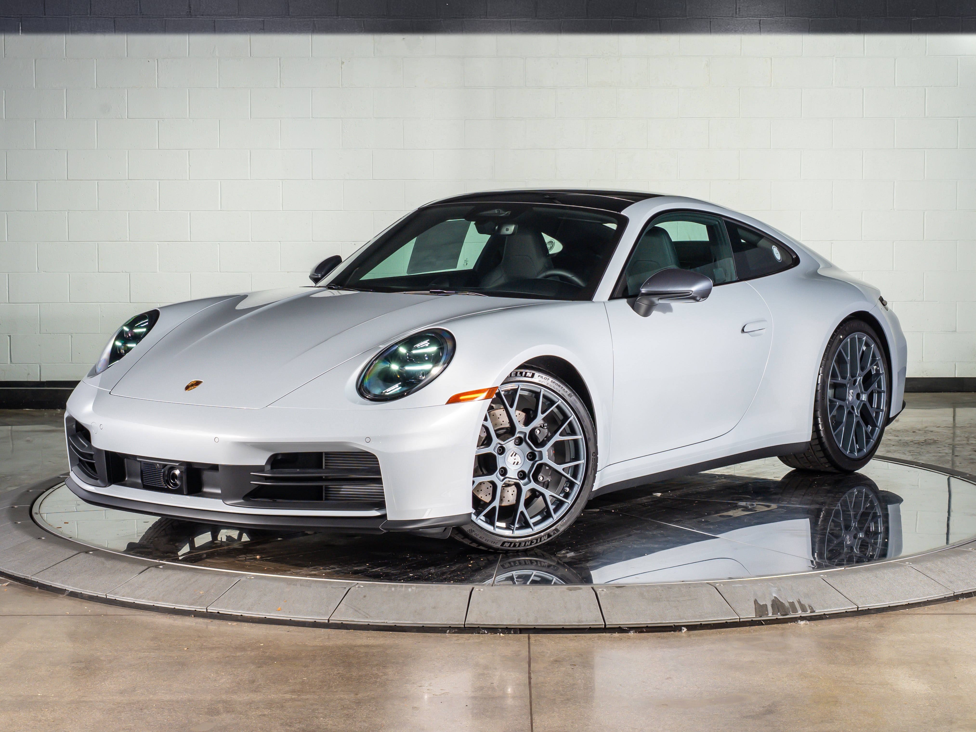 2026 Porsche 911 Carrera T