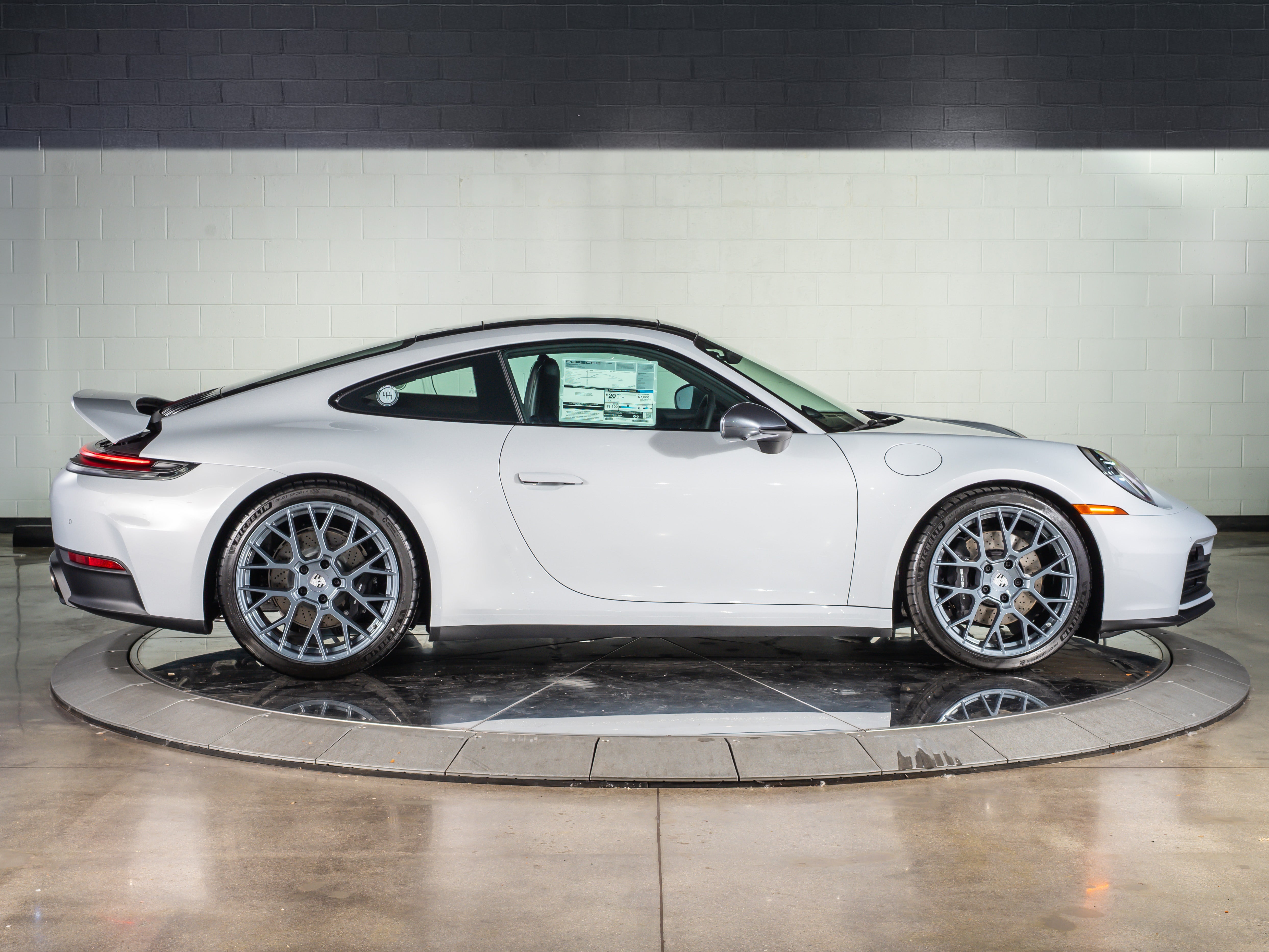 2026 Porsche 911 Carrera T