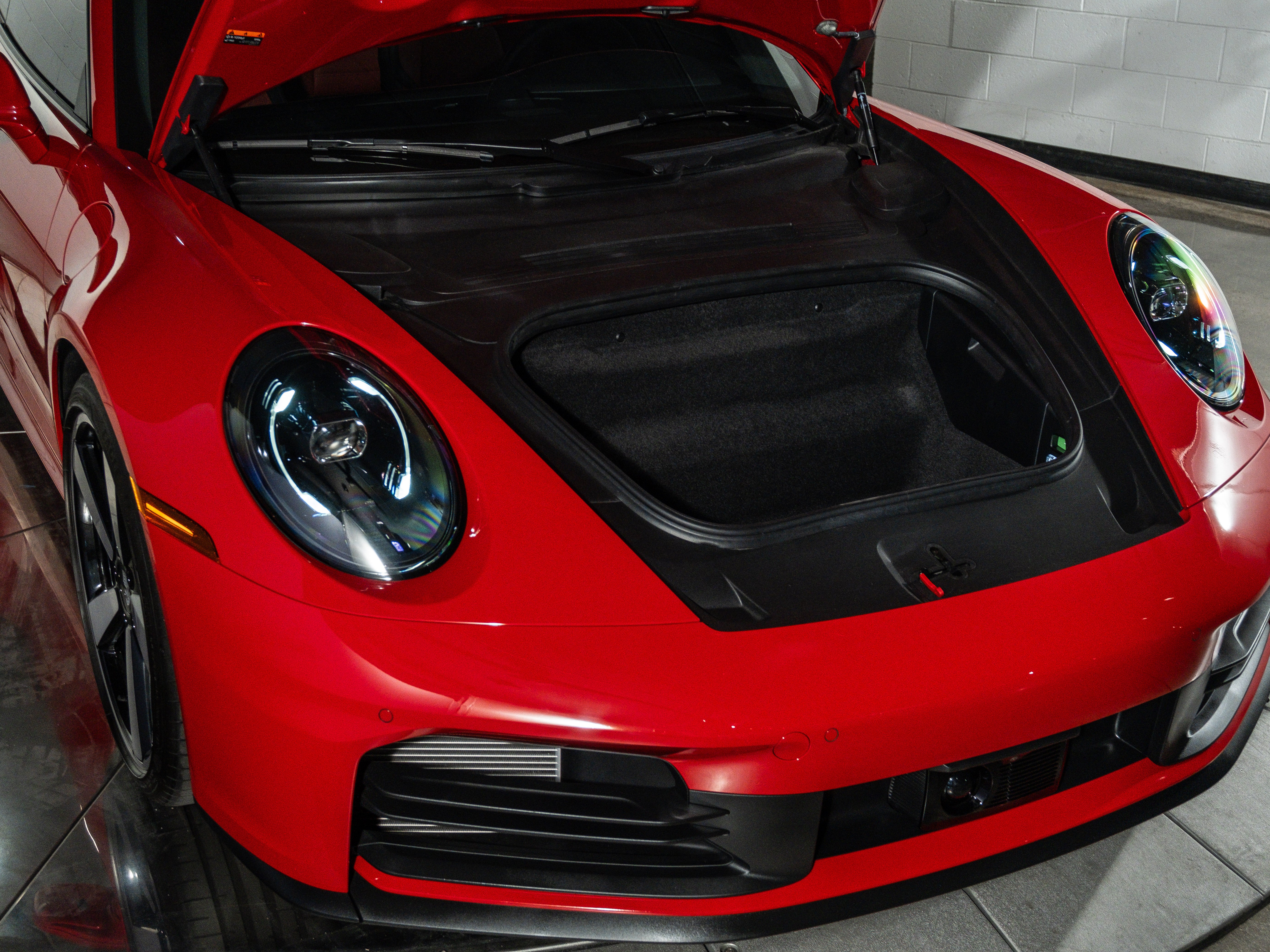 2025 Porsche 911 Carrera