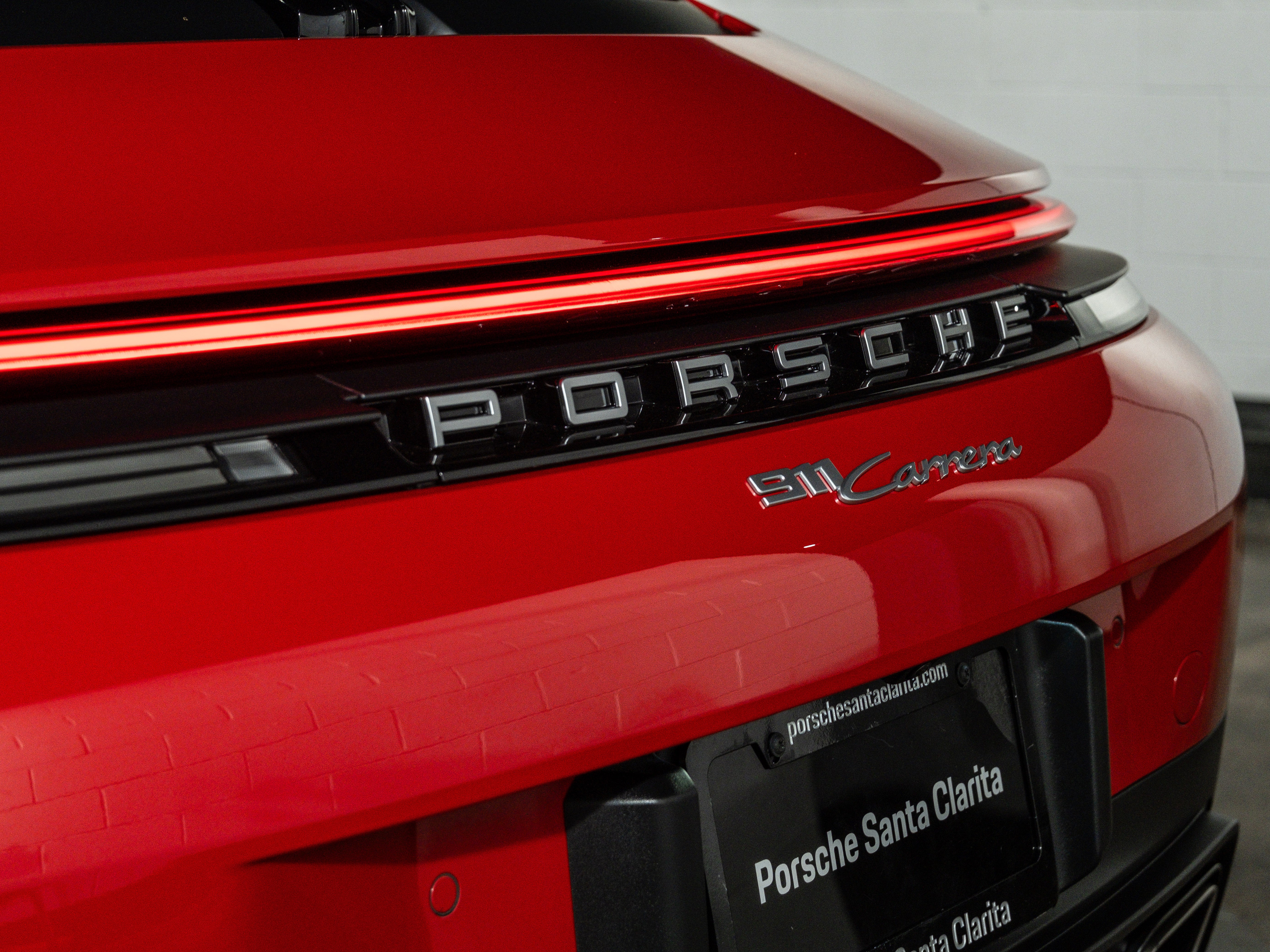2025 Porsche 911 Carrera