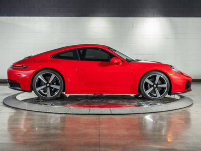2025 Porsche 911 Carrera