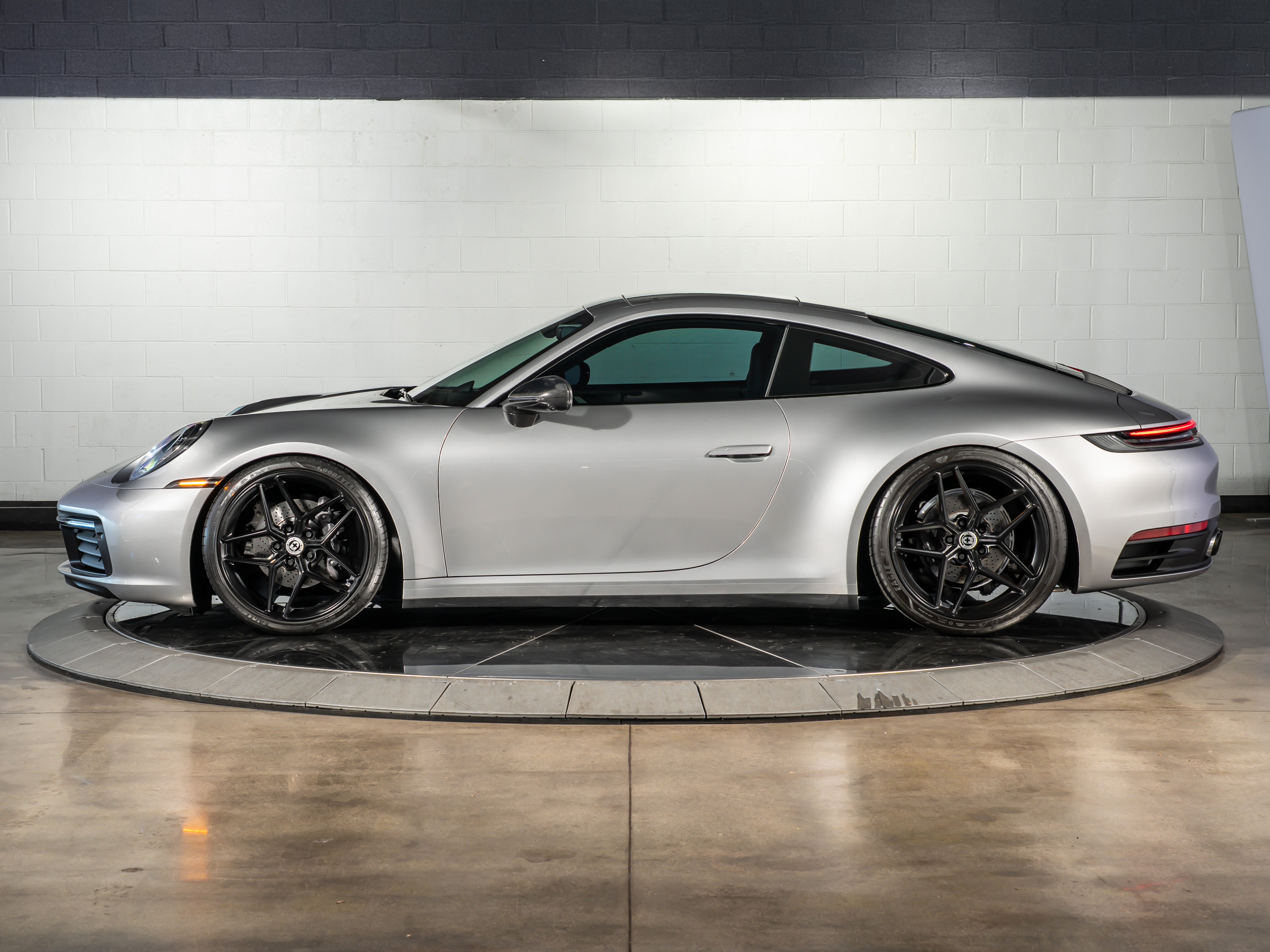 2021 Porsche 911 Carrera 4