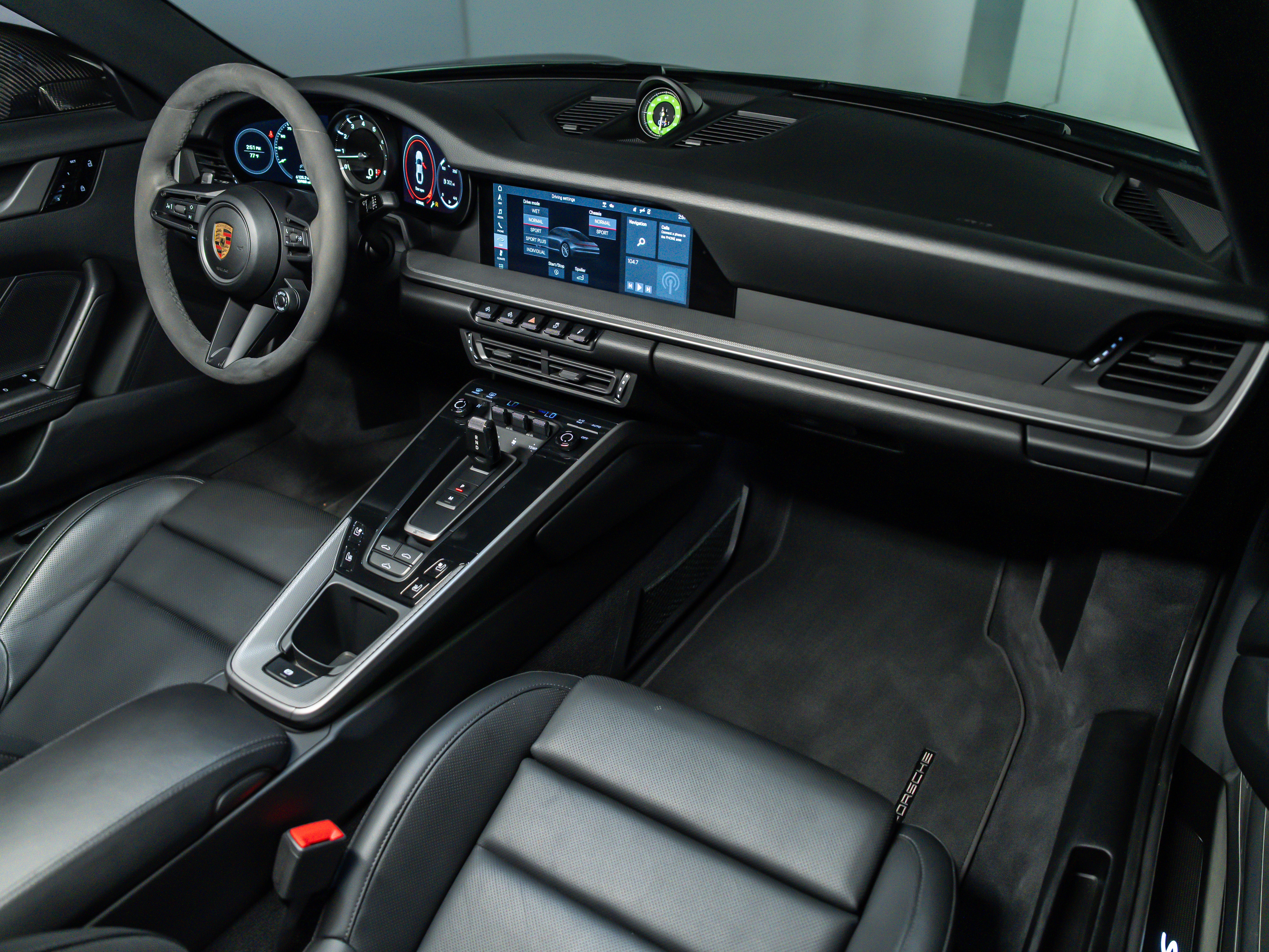 2021 Porsche 911 Carrera 4