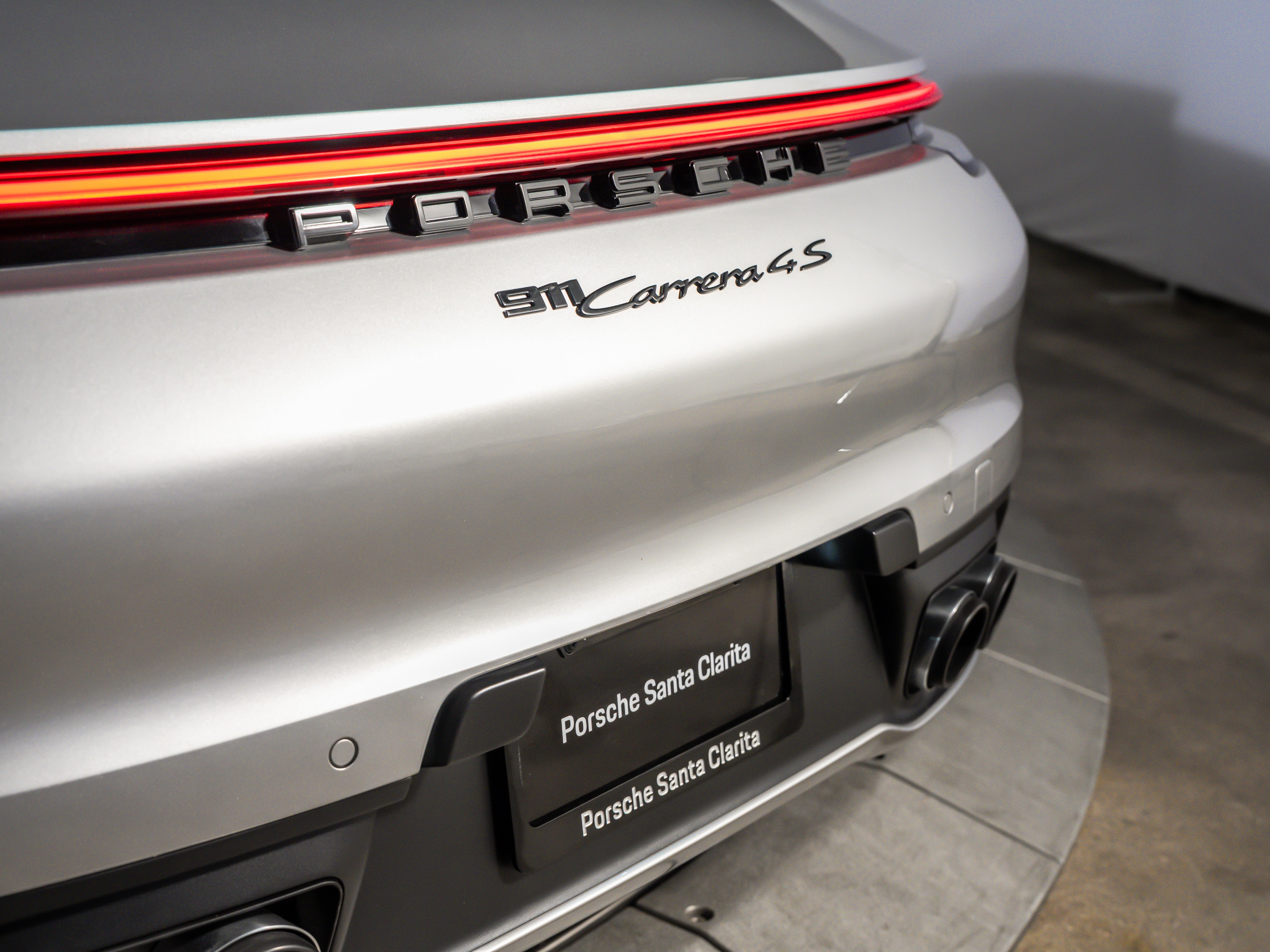 2021 Porsche 911 Carrera 4