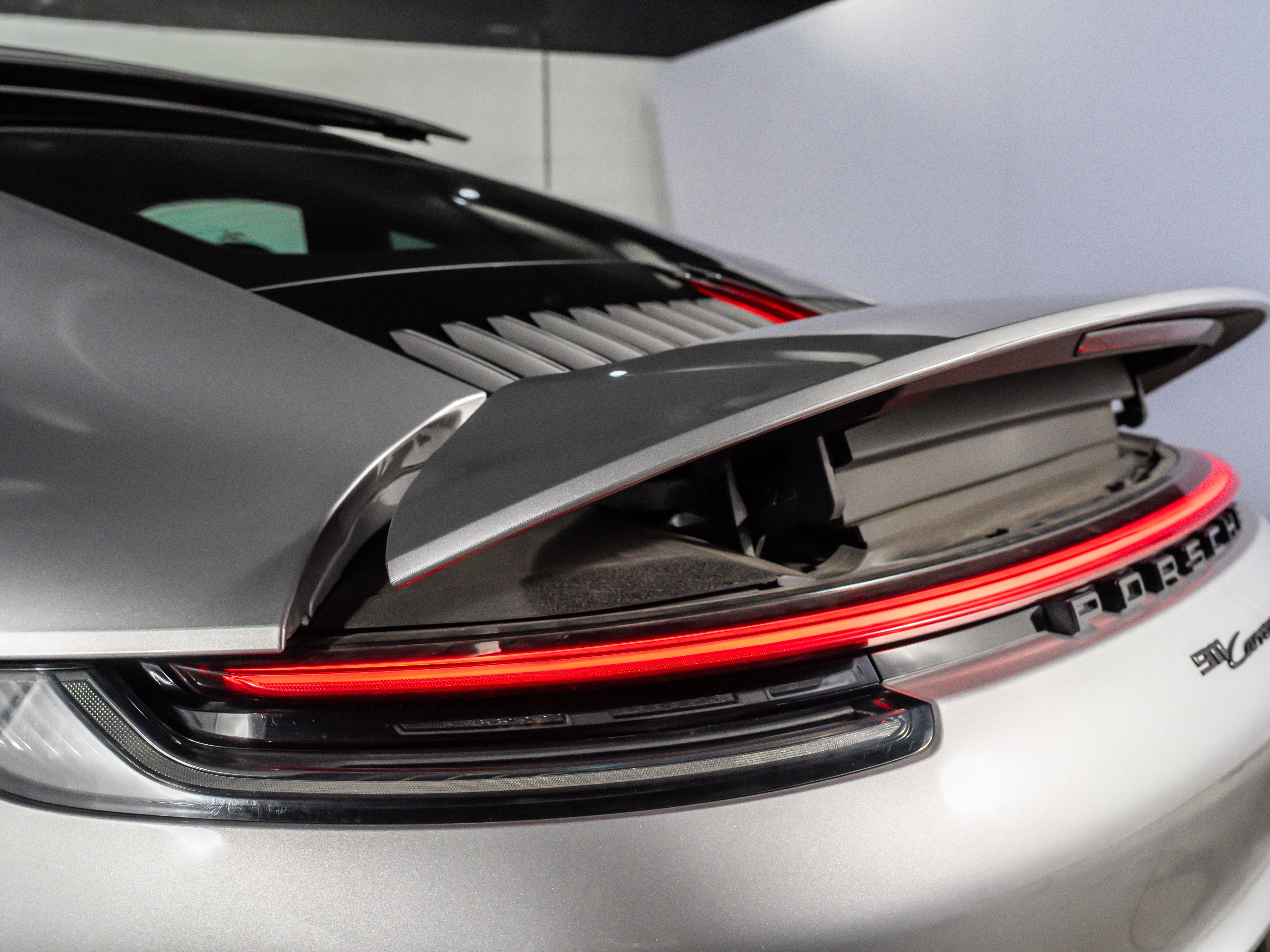 2021 Porsche 911 Carrera 4