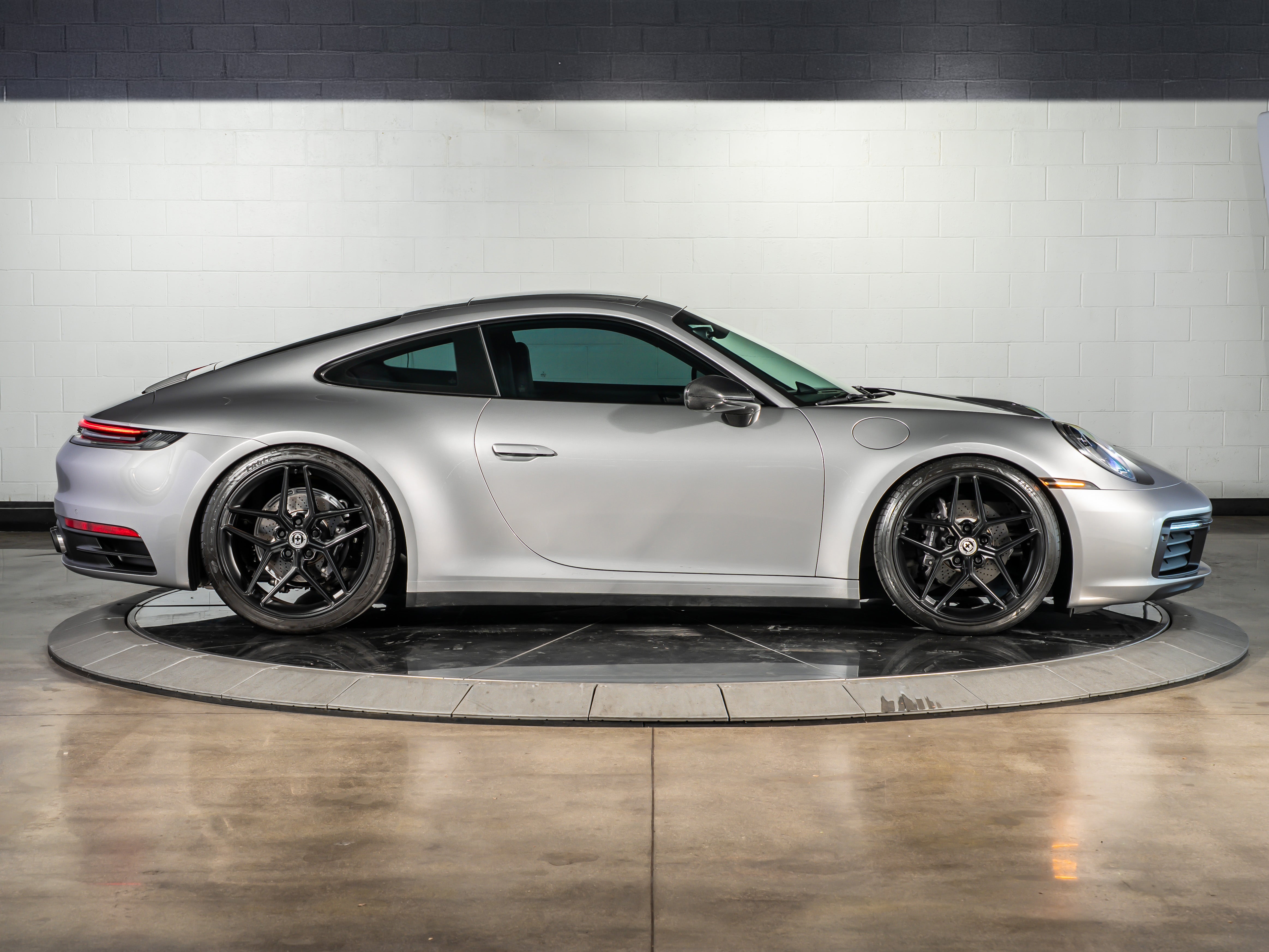 2021 Porsche 911 Carrera 4