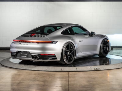 2021 Porsche 911 Carrera 4