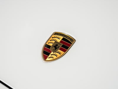 2025 Porsche 911 Carrera