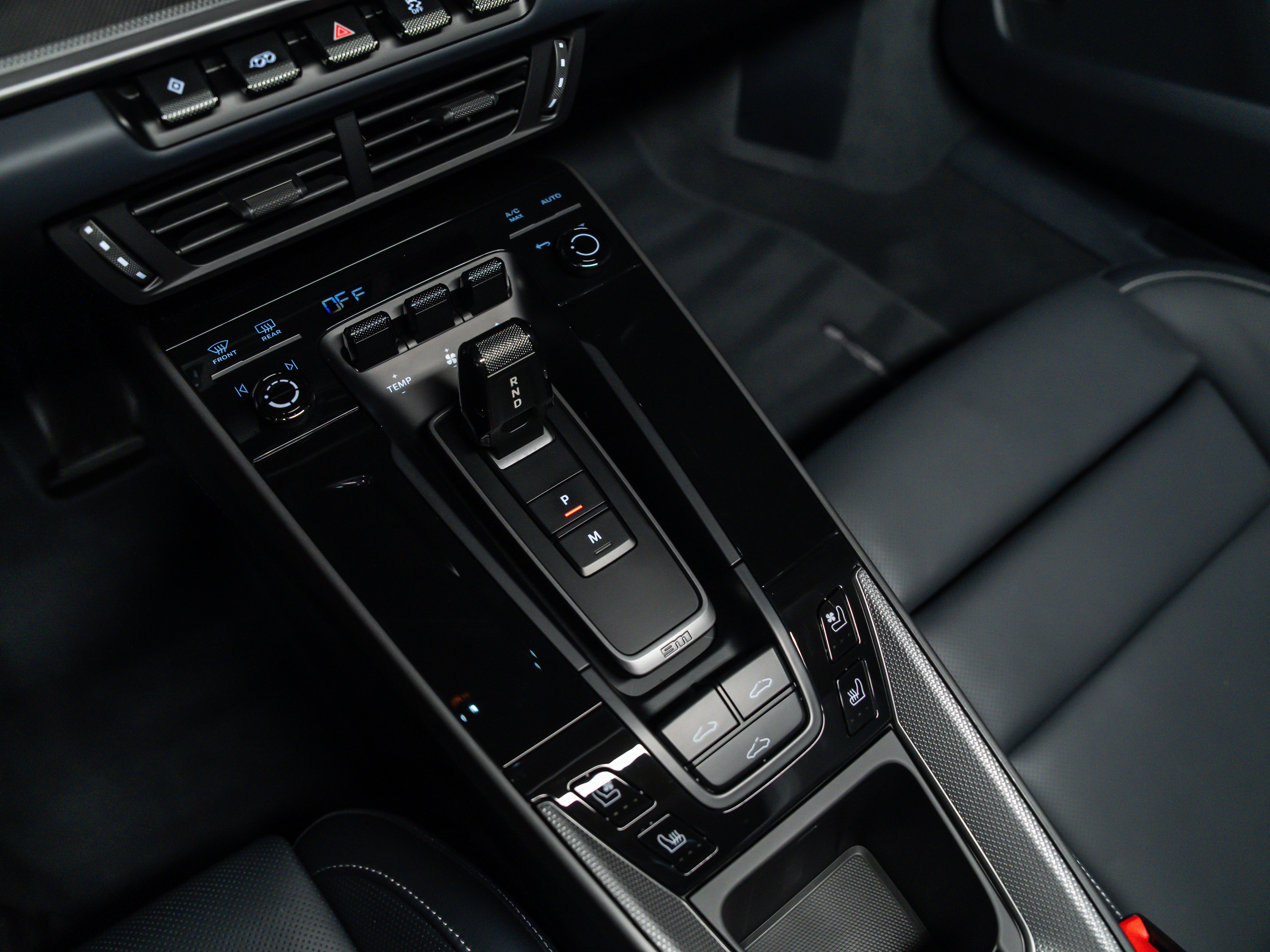 2025 Porsche 911 Carrera