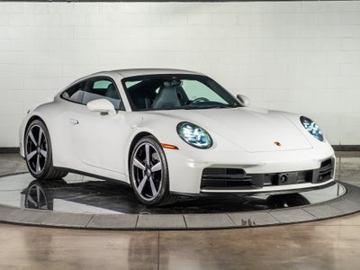 2025 Porsche 911 Carrera