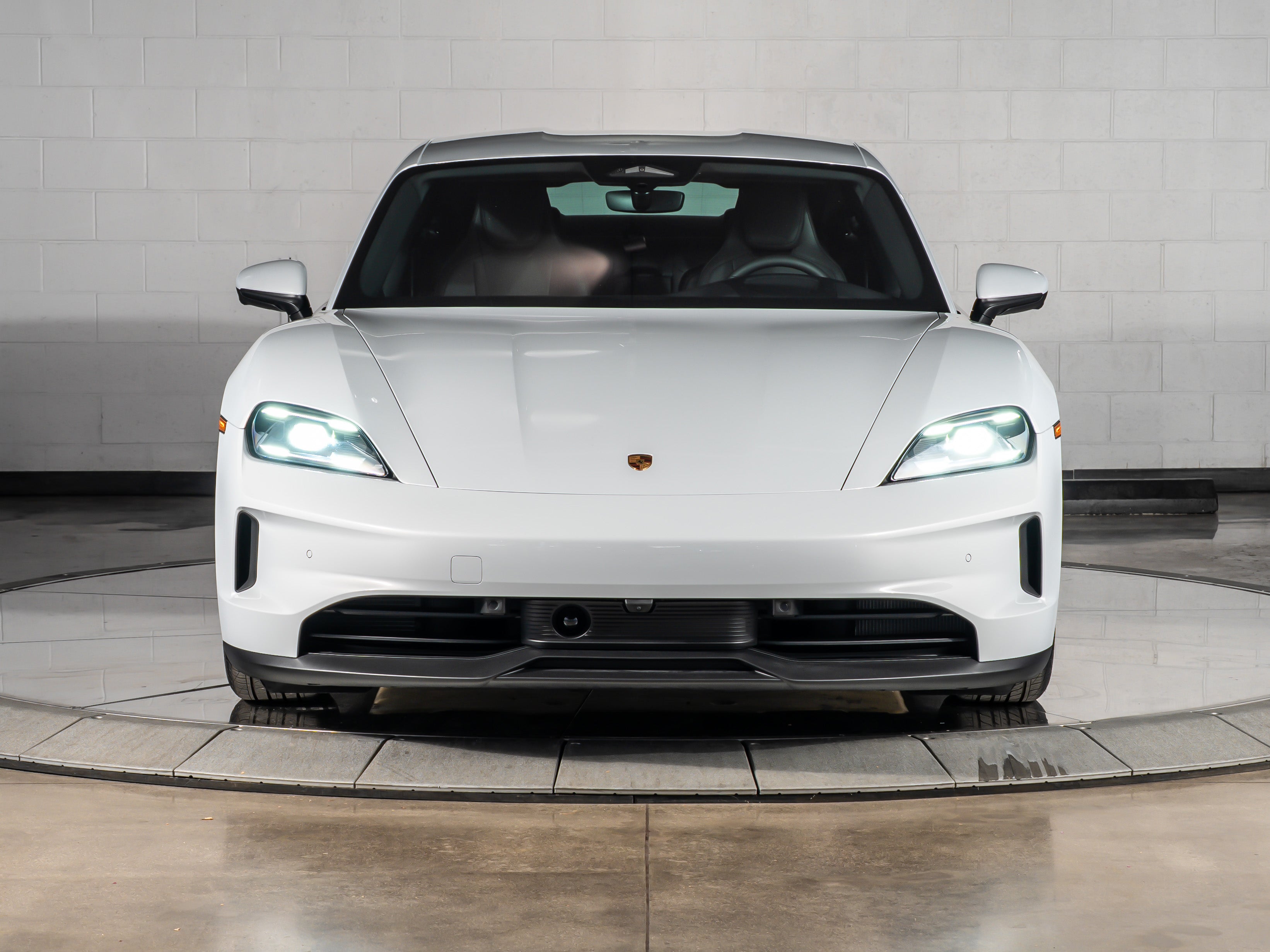 2026 Porsche Taycan 4