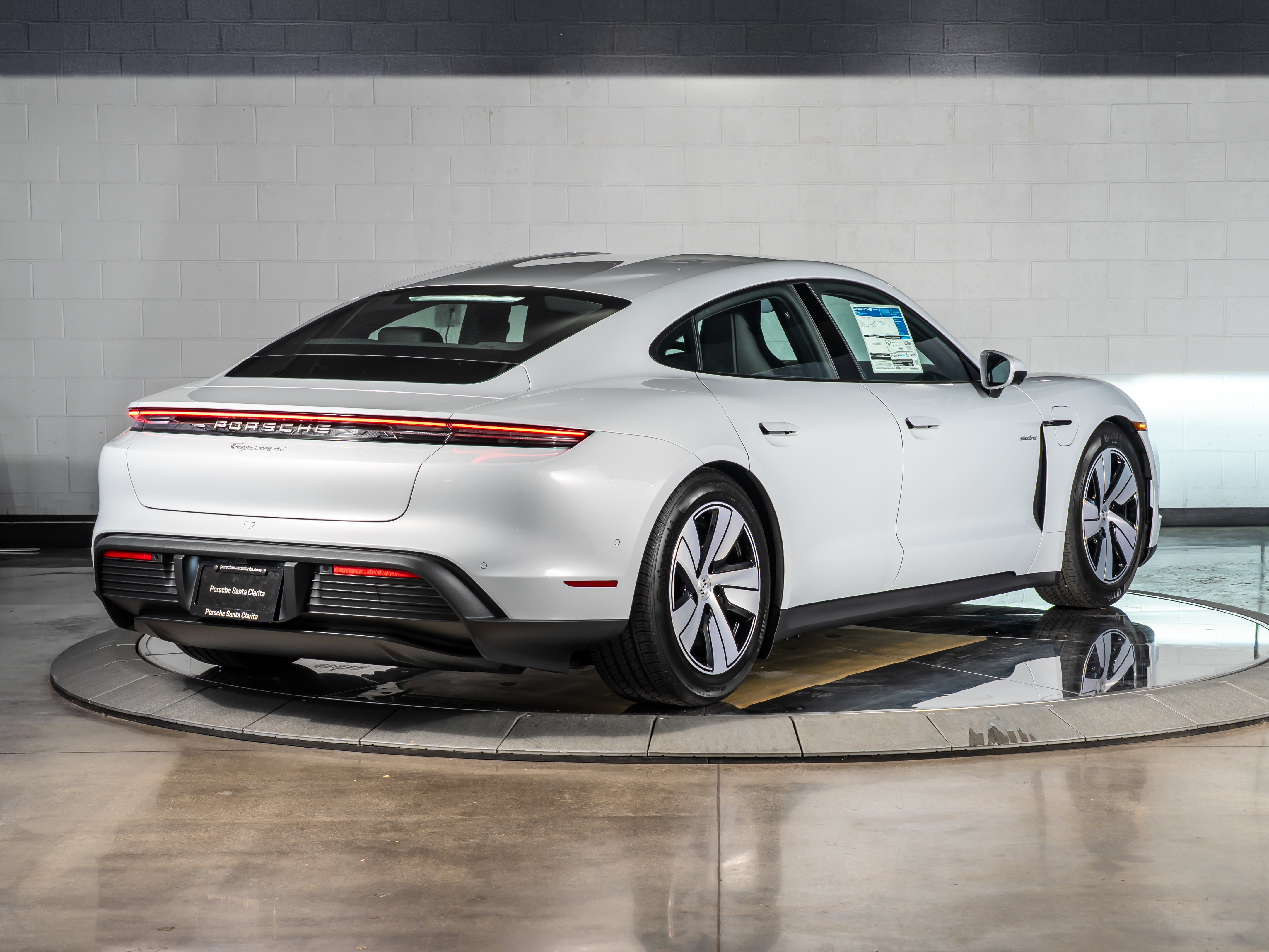 2026 Porsche Taycan 4