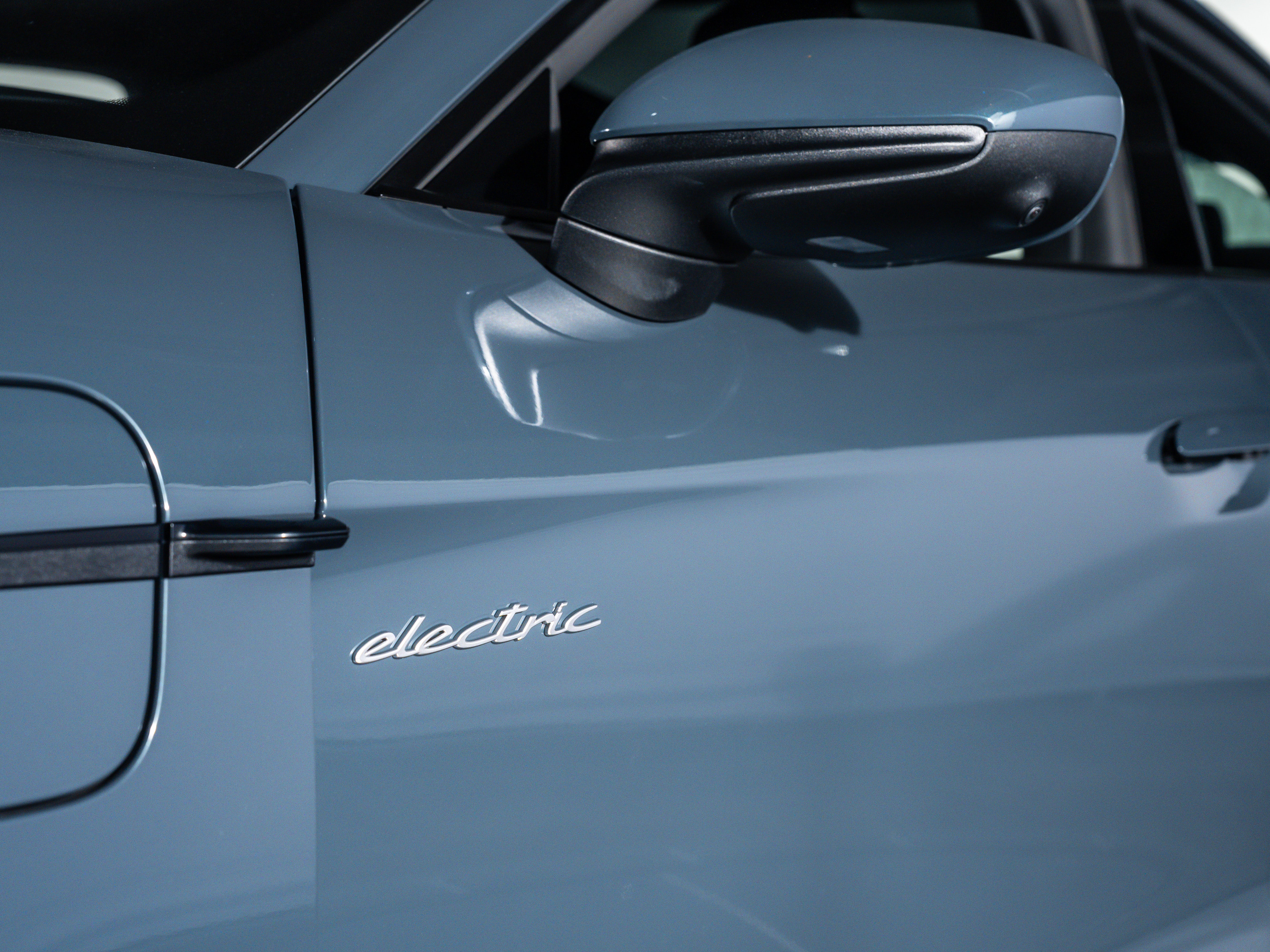 2025 Porsche Taycan Base
