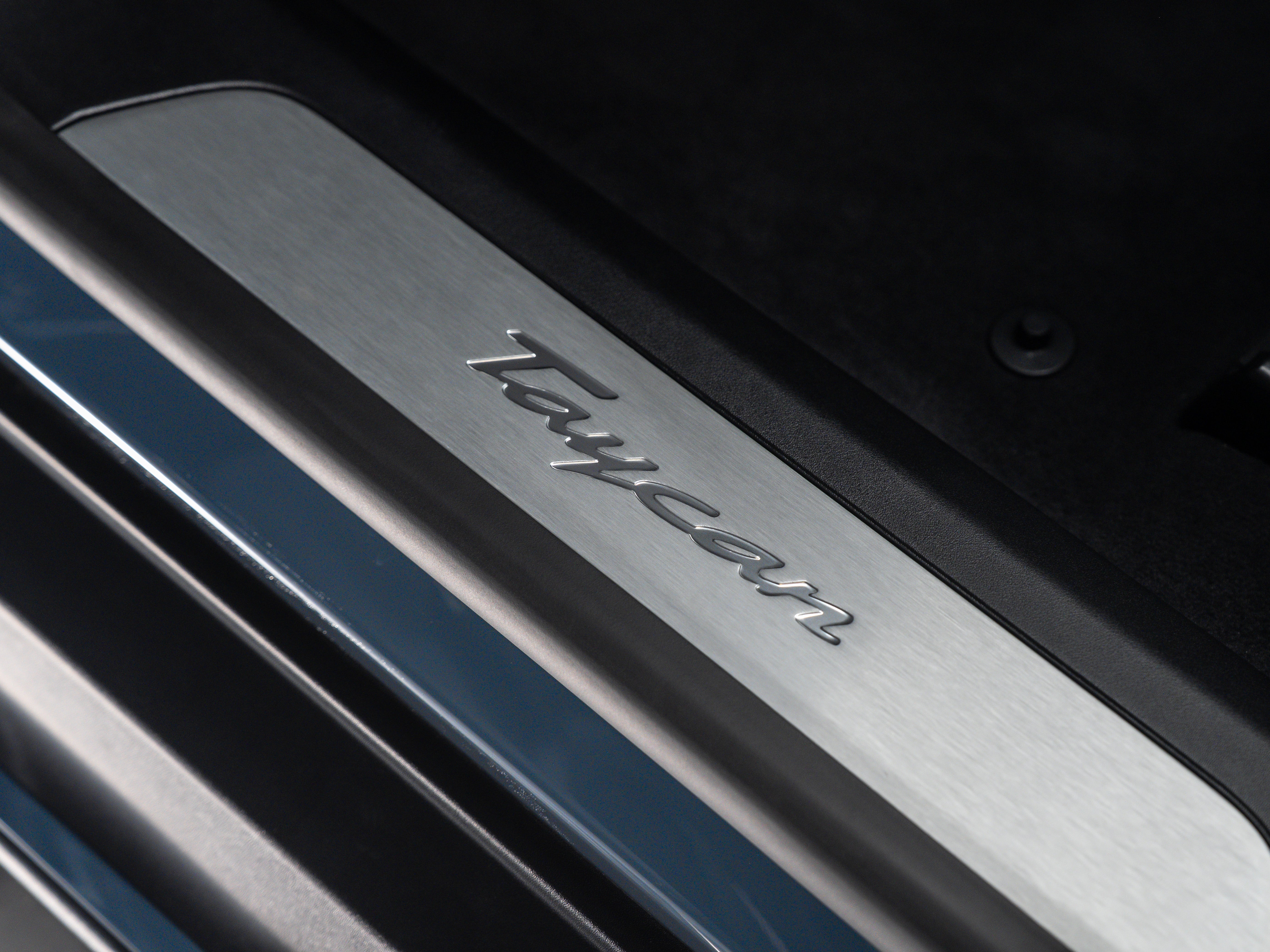 2025 Porsche Taycan Base