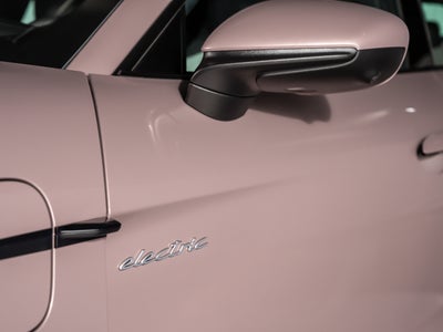 2025 Porsche Taycan BASE