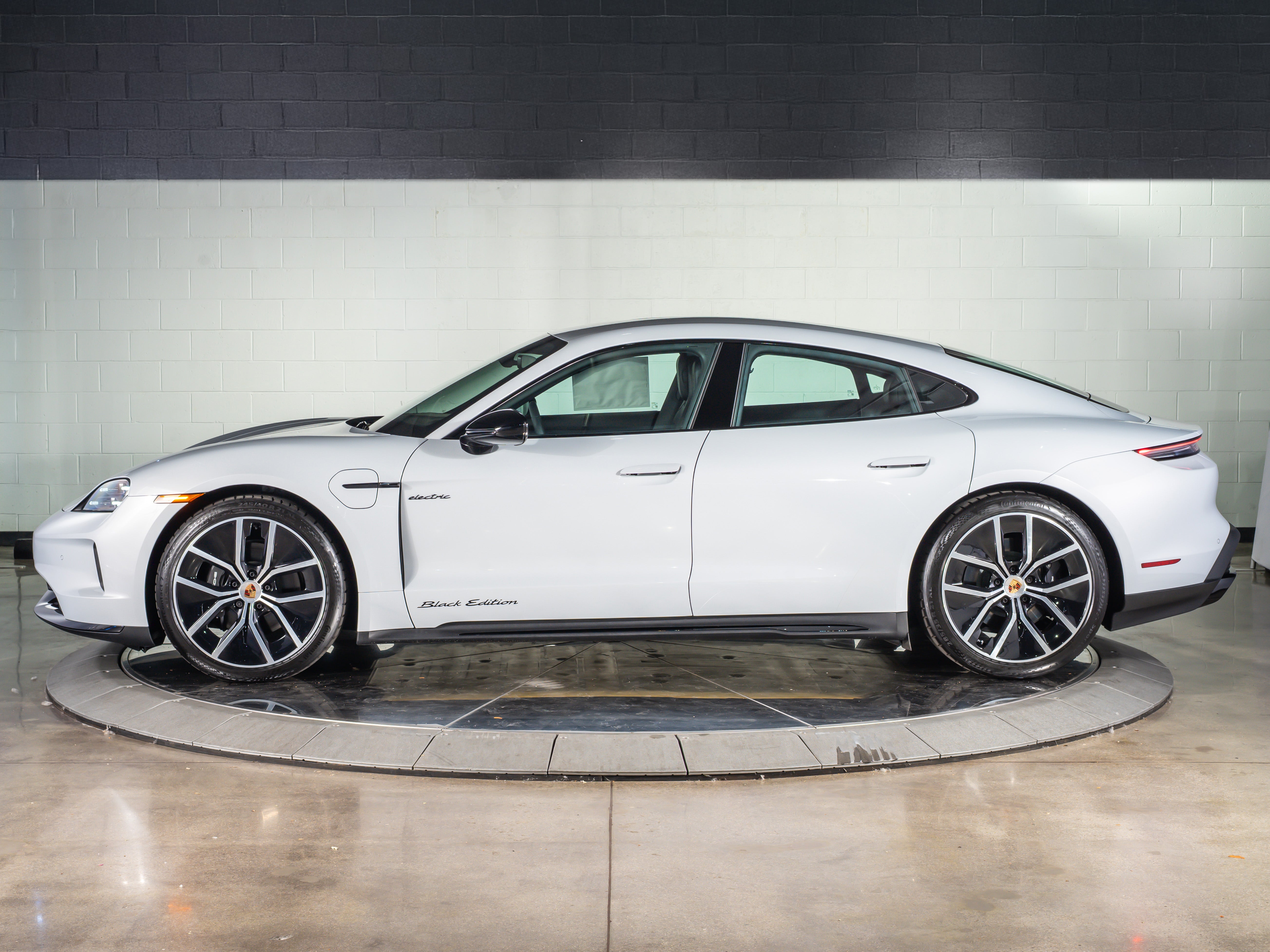 2026 Porsche Taycan Black Edition