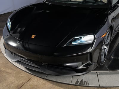 2026 Porsche Taycan 4